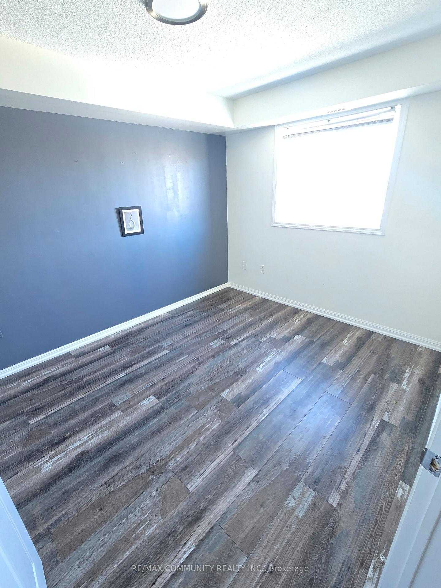 Photo 17 of Unit 214, 5235 Finch Avenue E, Scarborough, Agincourt North — HOMEH