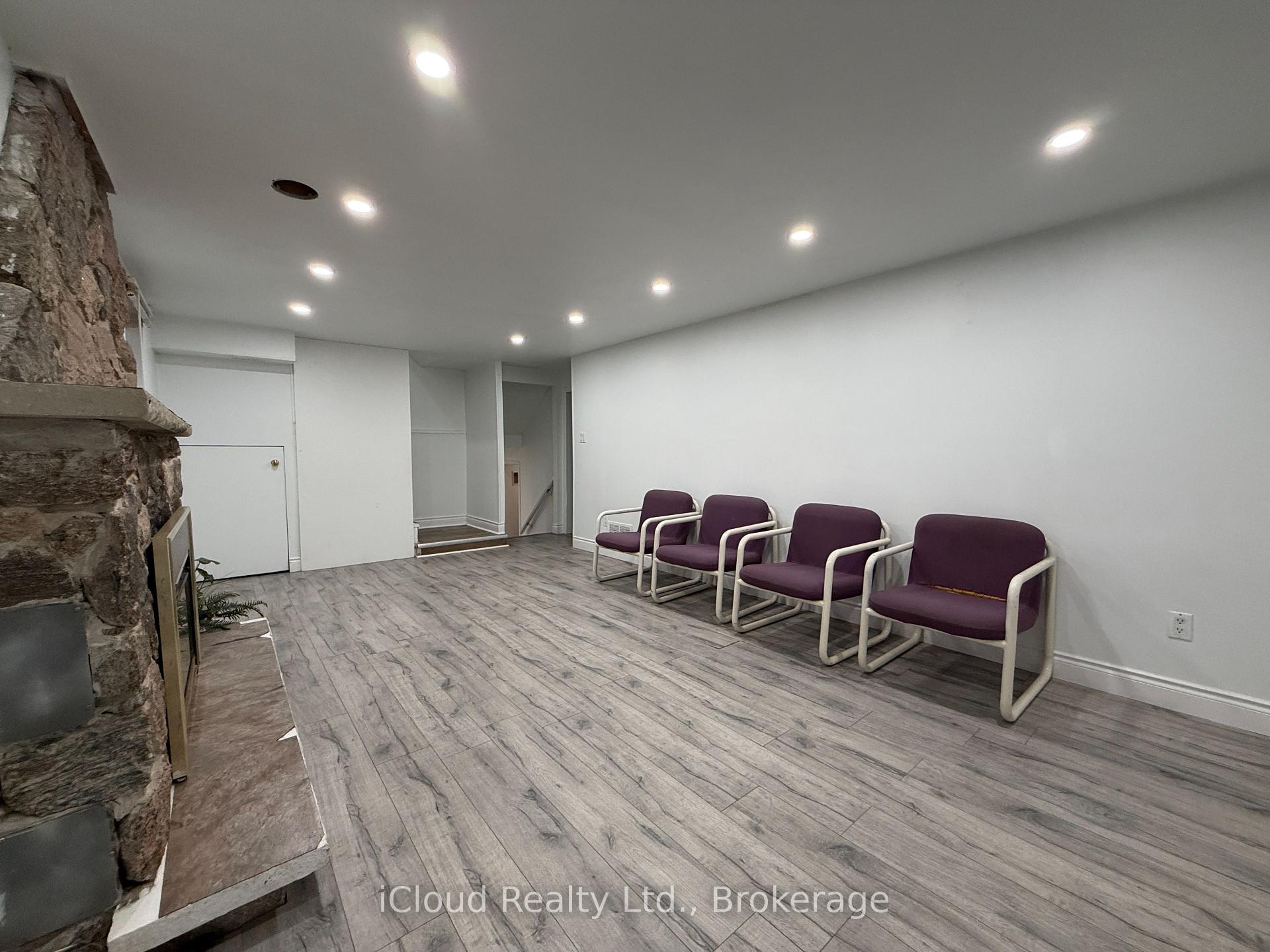 Photo 2 of Unit Basement, 41 Manitou Crescent N, Brampton, Central Park — HOMEH