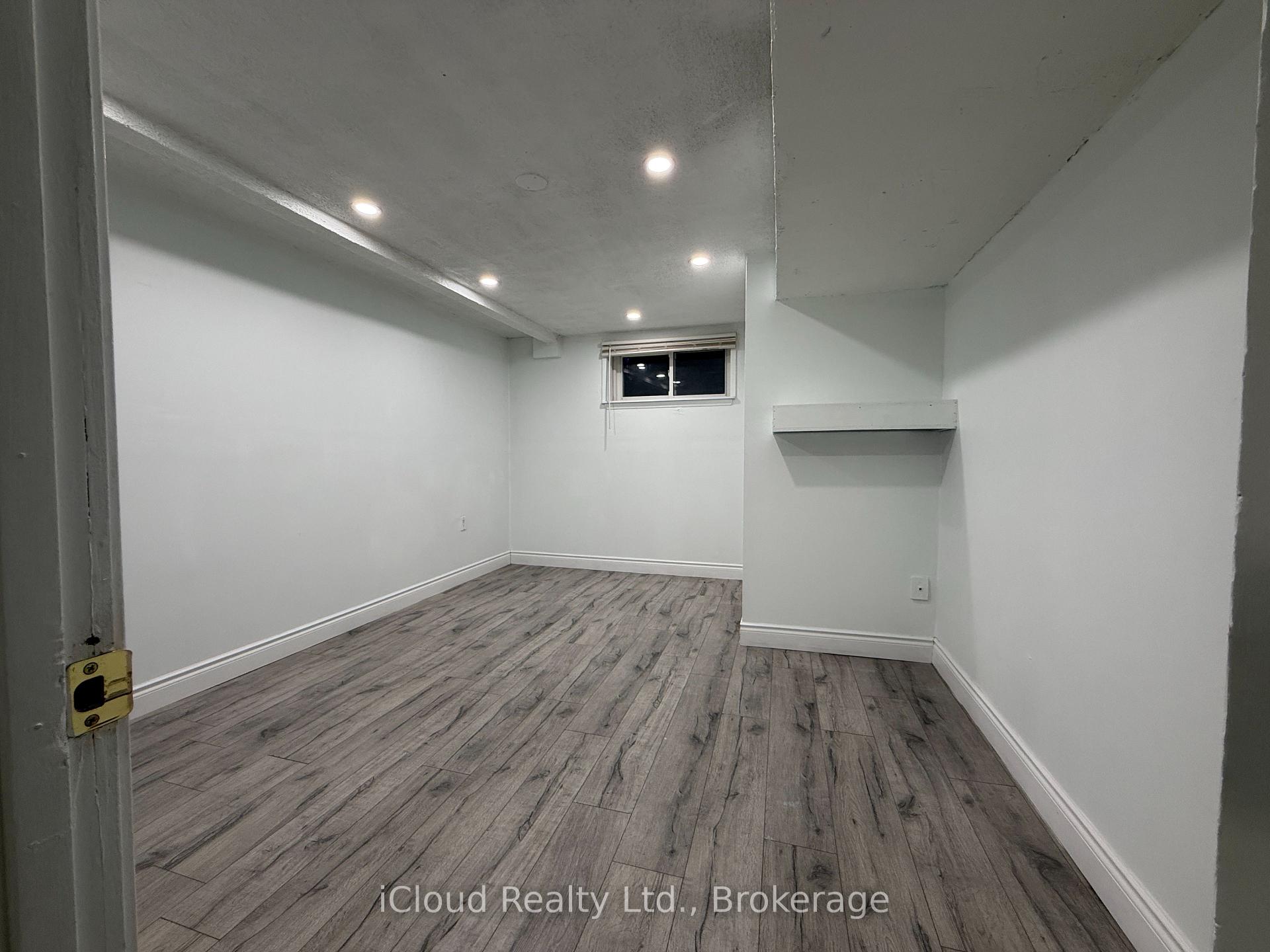 Photo 6 of Unit Basement, 41 Manitou Crescent N, Brampton, Central Park — HOMEH
