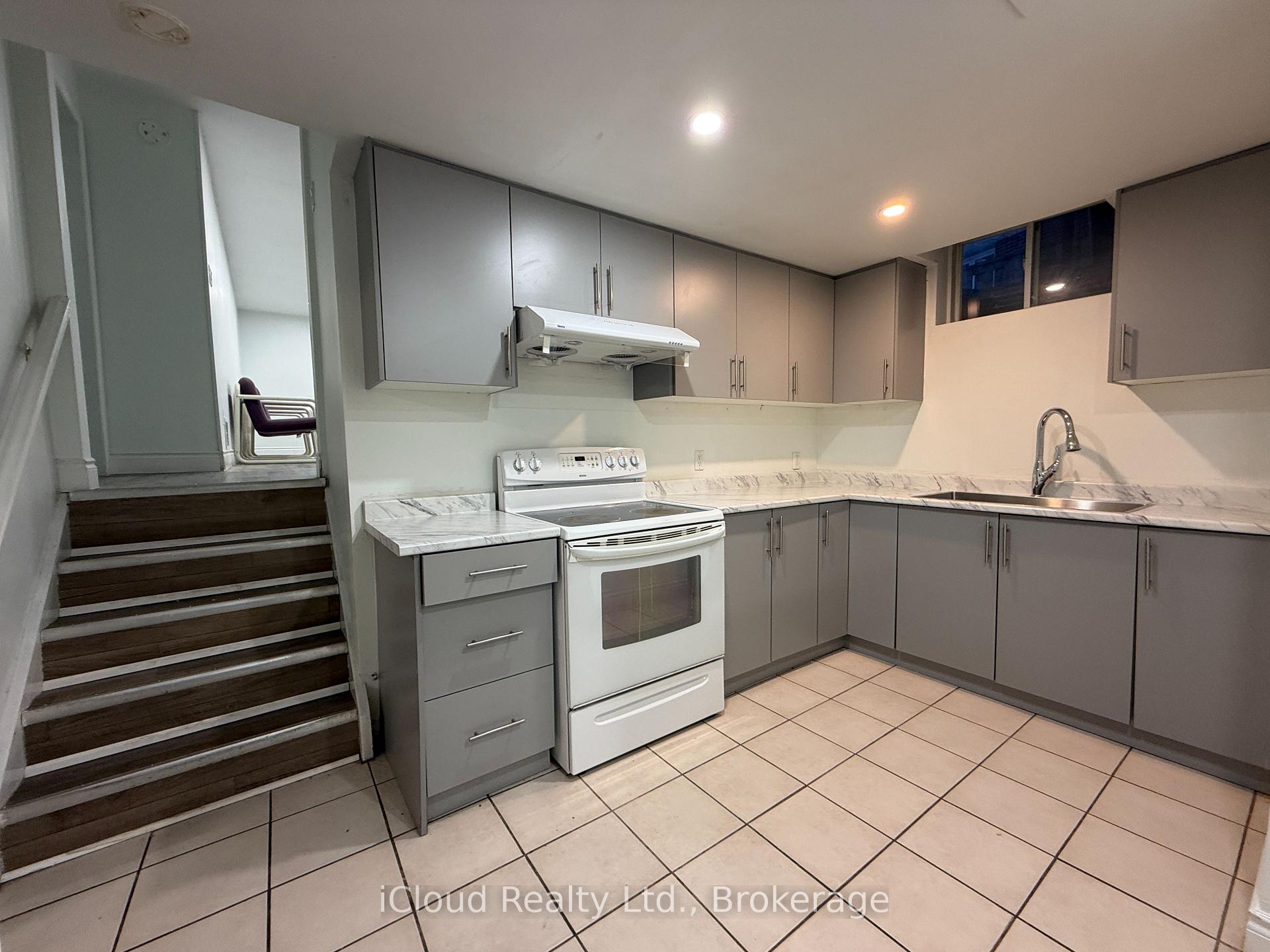 Photo 13 of Unit Basement, 41 Manitou Crescent N, Brampton, Central Park — HOMEH