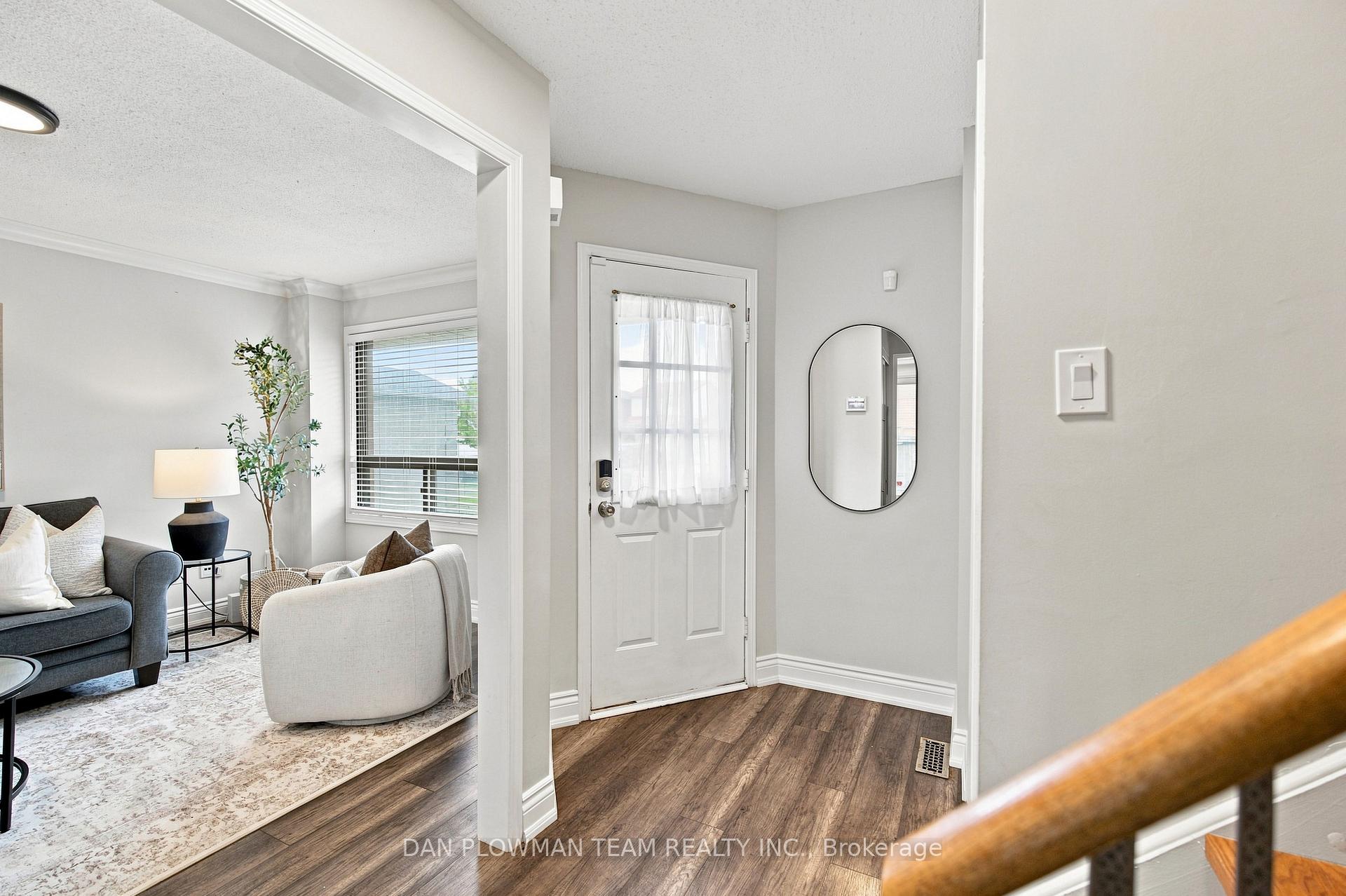 Photo 4 of 86 Barnes Drive, Ajax, Central — HOMEH