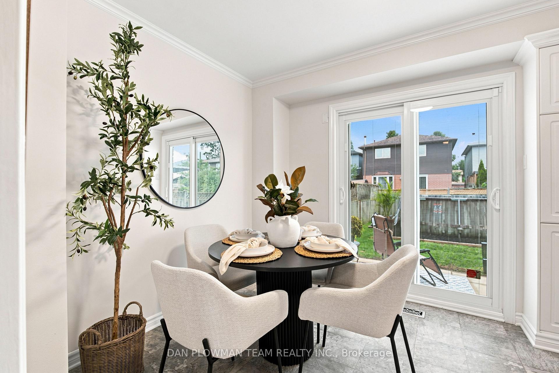 Photo 9 of 86 Barnes Drive, Ajax, Central — HOMEH