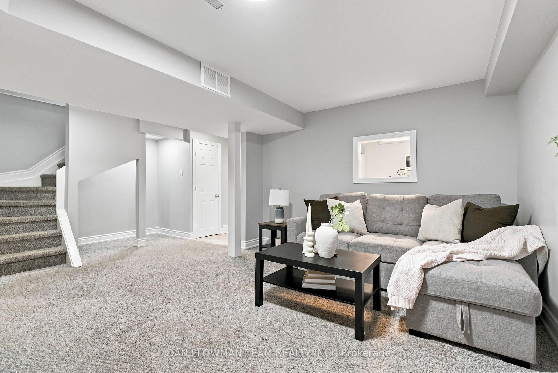 Photo 23 of 86 Barnes Drive, Ajax, Central — HOMEH