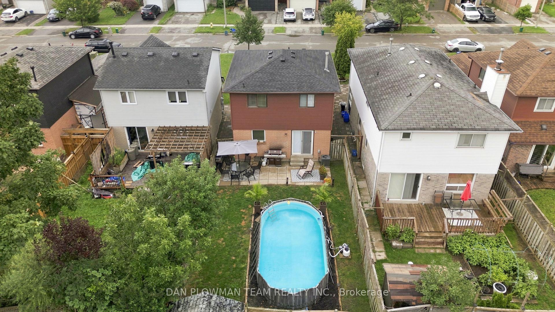 Photo 30 of 86 Barnes Drive, Ajax, Central — HOMEH