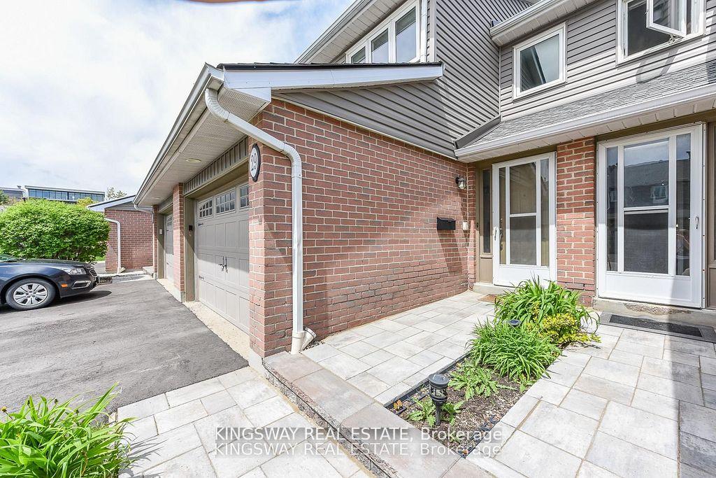 Front of Unit 29, 3125 Fifth Line W