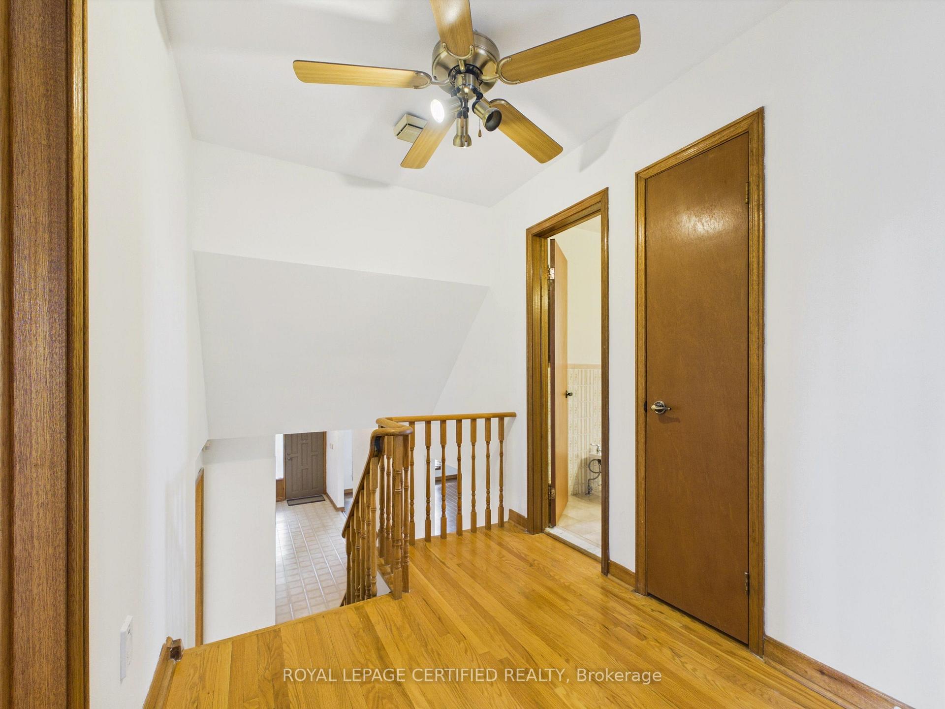 Photo 24 of 196 Mount Olive Drive, Etobicoke, Mount Olive-Silverstone-Jamestown — HOMEH