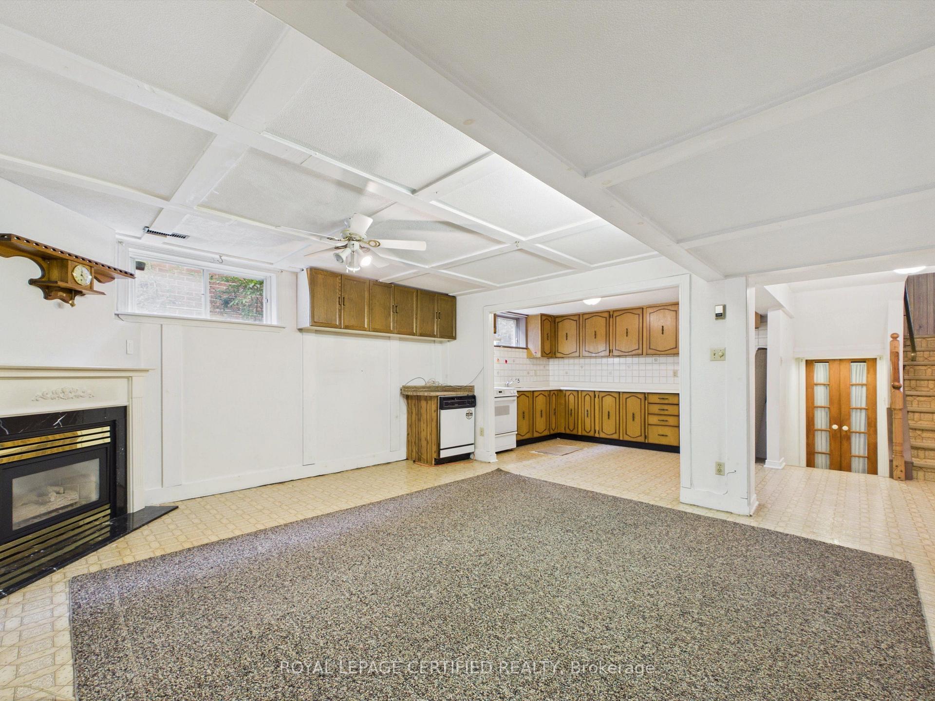 Photo 36 of 196 Mount Olive Drive, Etobicoke, Mount Olive-Silverstone-Jamestown — HOMEH