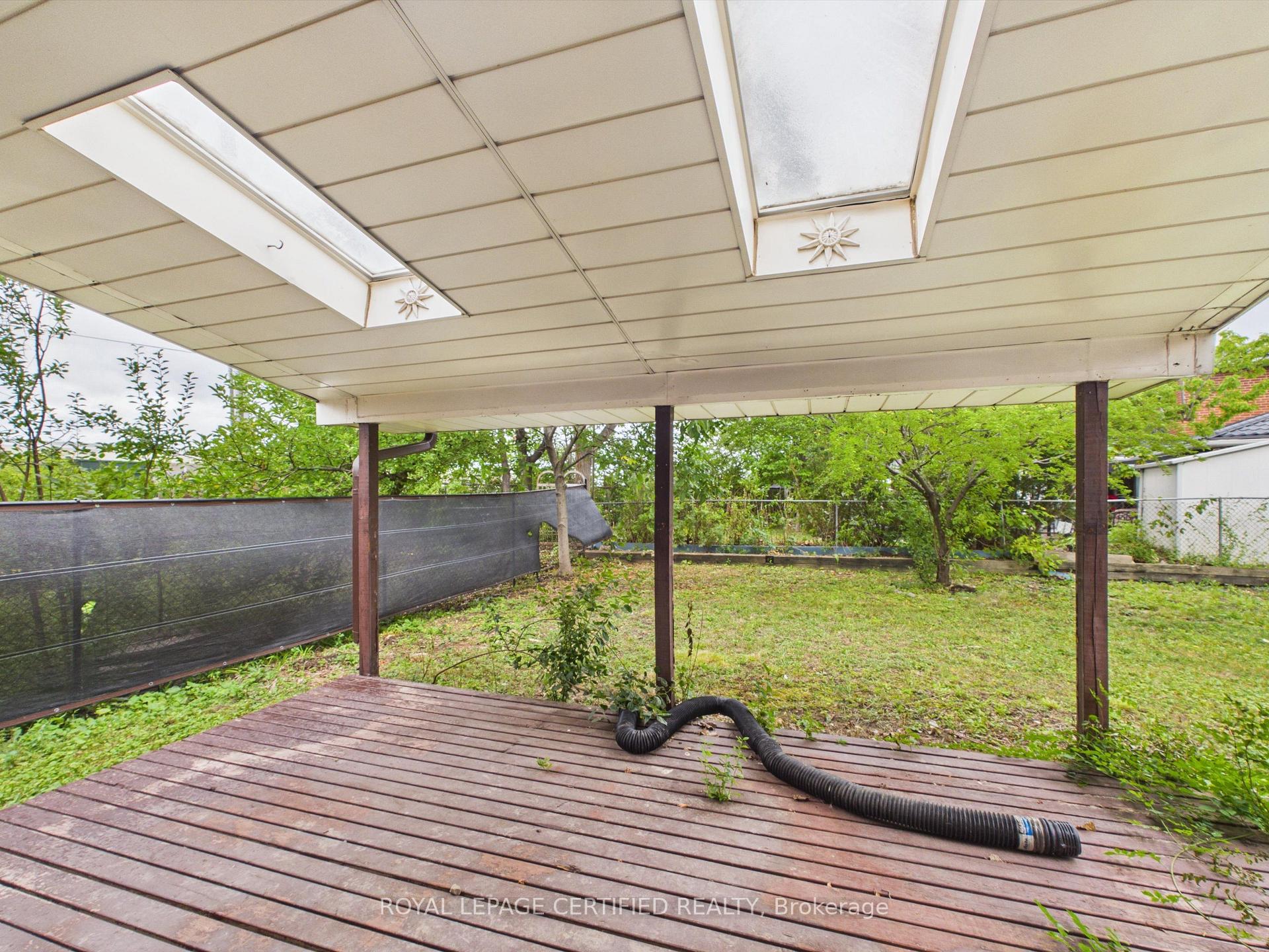 Photo 43 of 196 Mount Olive Drive, Etobicoke, Mount Olive-Silverstone-Jamestown — HOMEH