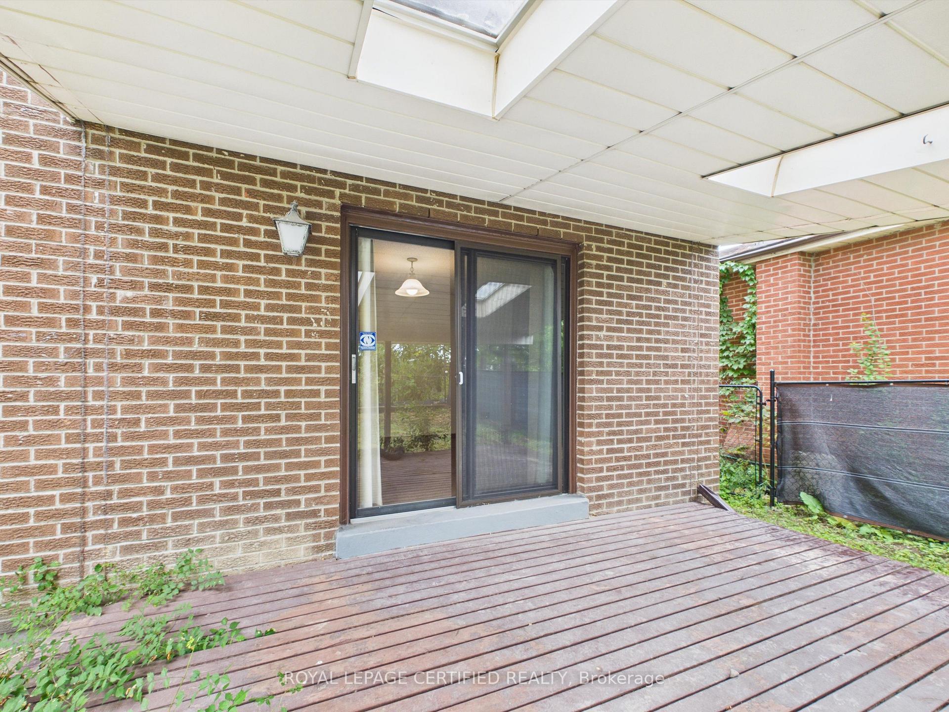 Photo 44 of 196 Mount Olive Drive, Etobicoke, Mount Olive-Silverstone-Jamestown — HOMEH