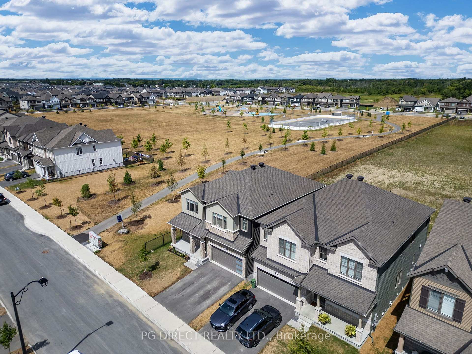 Photo 2 of 119 Green Ash Avenue, Ottawa, Goulbourn Twp From Franktown Rd/South To Rideau — HOMEH