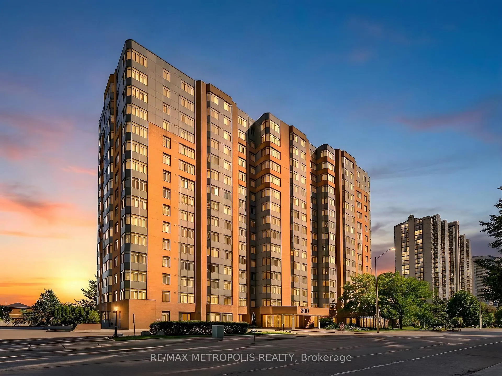 Photo 1 of Unit 210, 300 Webb Drive, Mississauga, City Centre — HOMEH