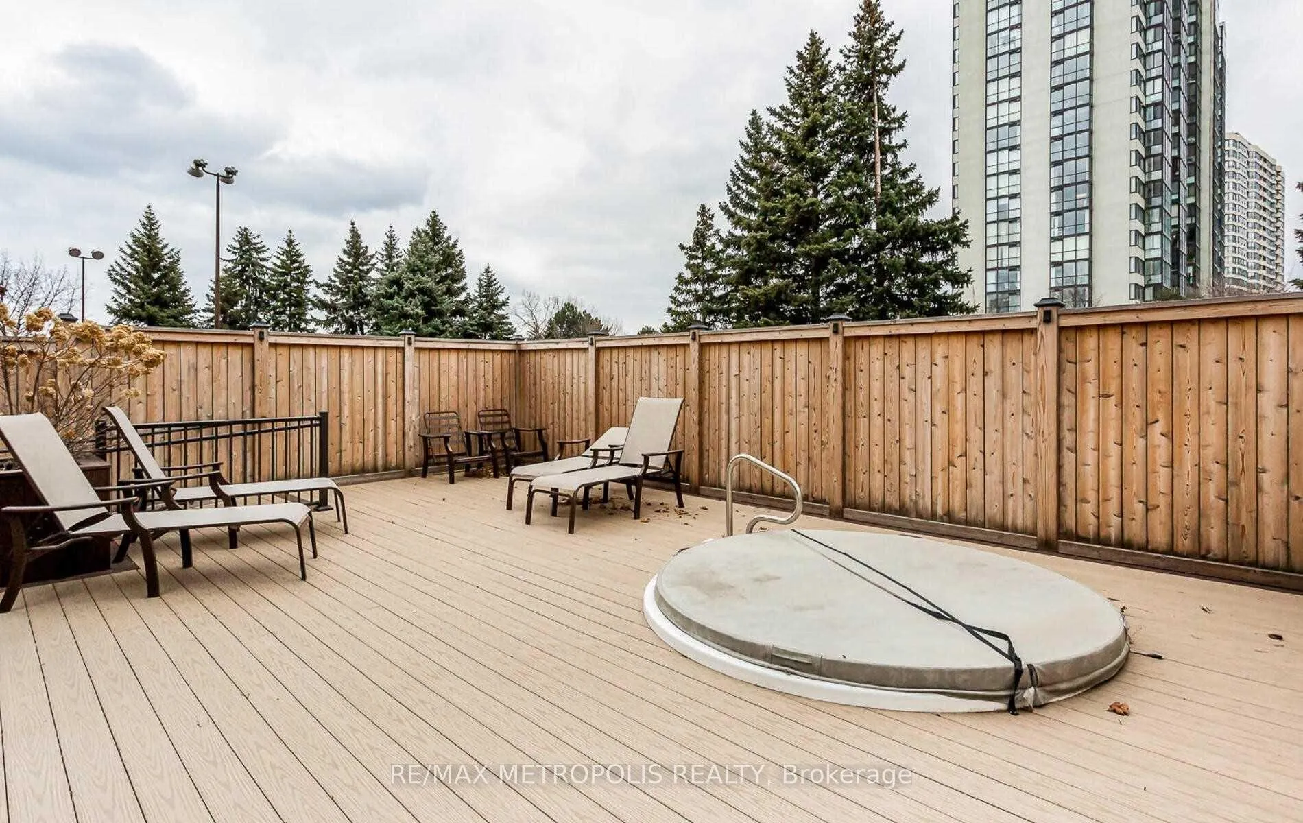 Photo 18 of Unit 210, 300 Webb Drive, Mississauga, City Centre — HOMEH