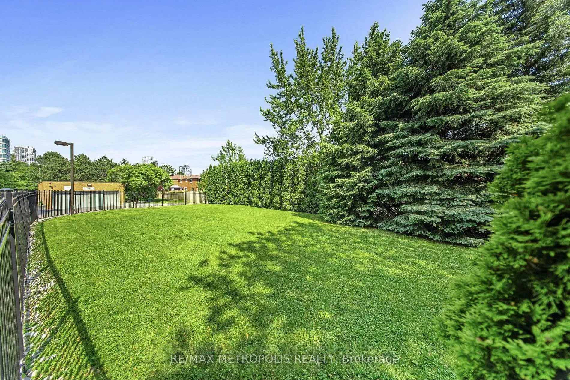 Photo 23 of Unit 210, 300 Webb Drive, Mississauga, City Centre — HOMEH