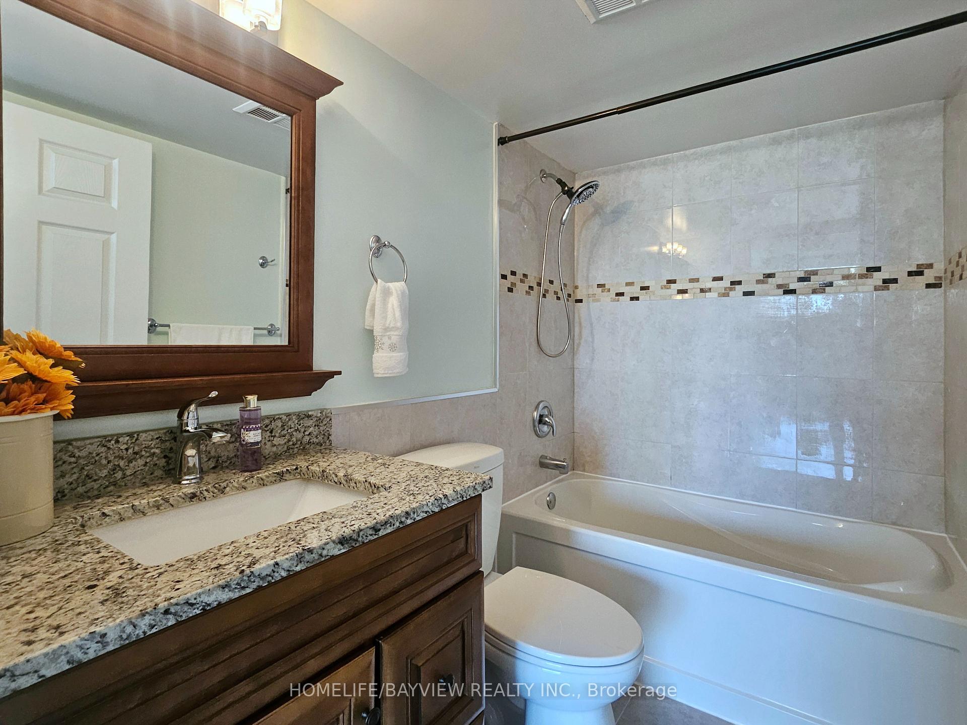Photo 8 of Unit 1816, 7 Lorraine Drive, North York, Willowdale West — HOMEH