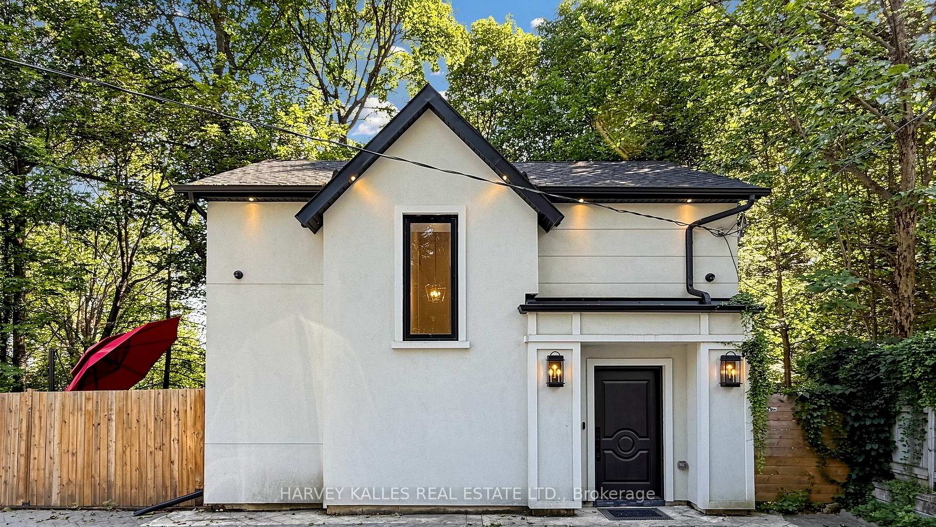 Photo 1 of 23A Donwoods Drive, North York, Bridle Path-Sunnybrook-York Mills — HOMEH