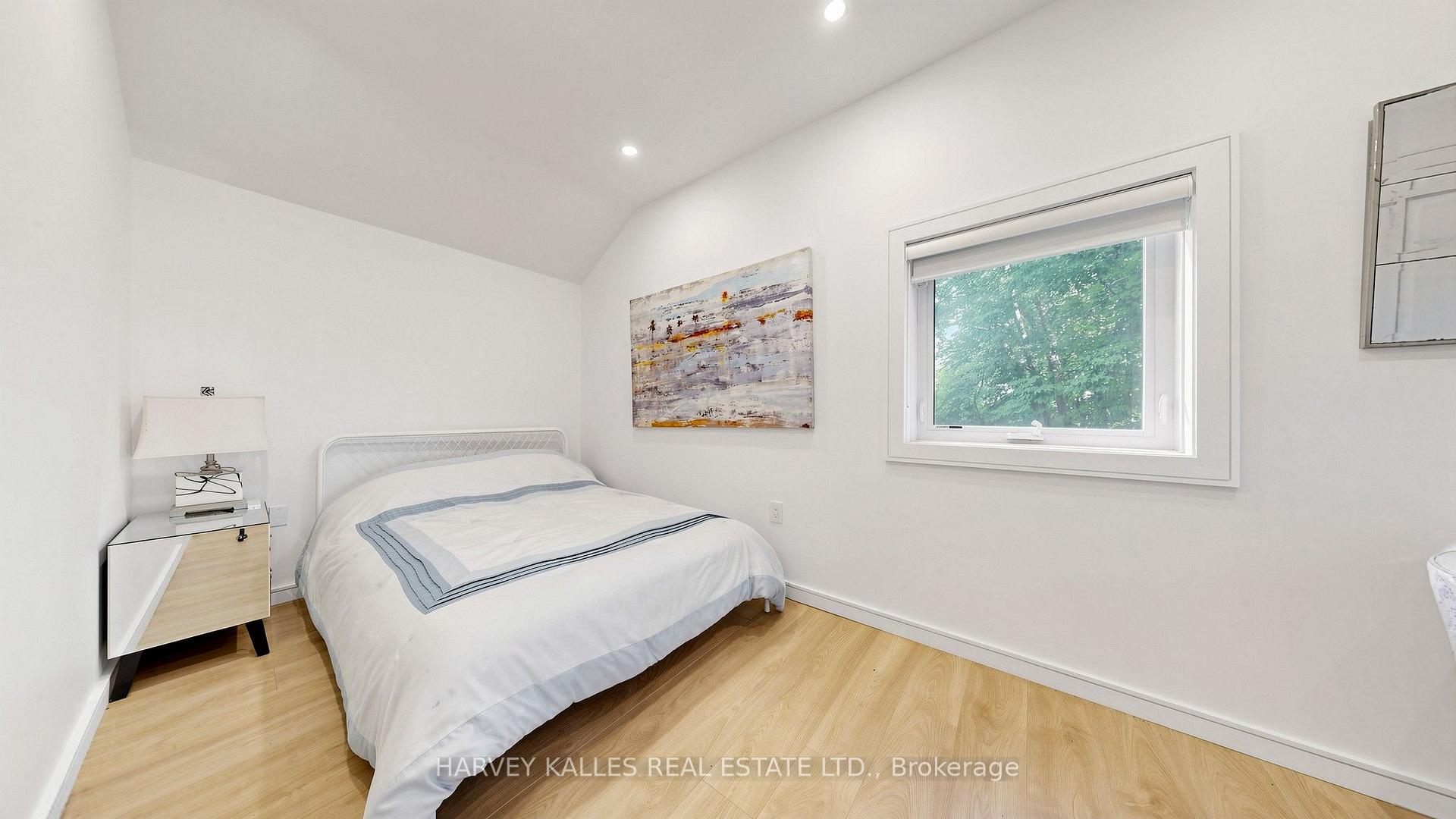 Photo 22 of 23A Donwoods Drive, North York, Bridle Path-Sunnybrook-York Mills — HOMEH