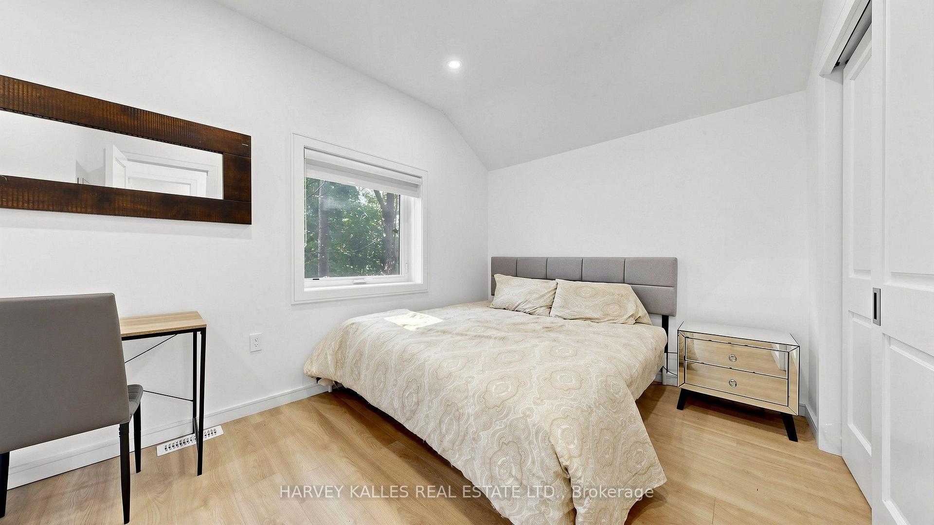 Photo 23 of 23A Donwoods Drive, North York, Bridle Path-Sunnybrook-York Mills — HOMEH
