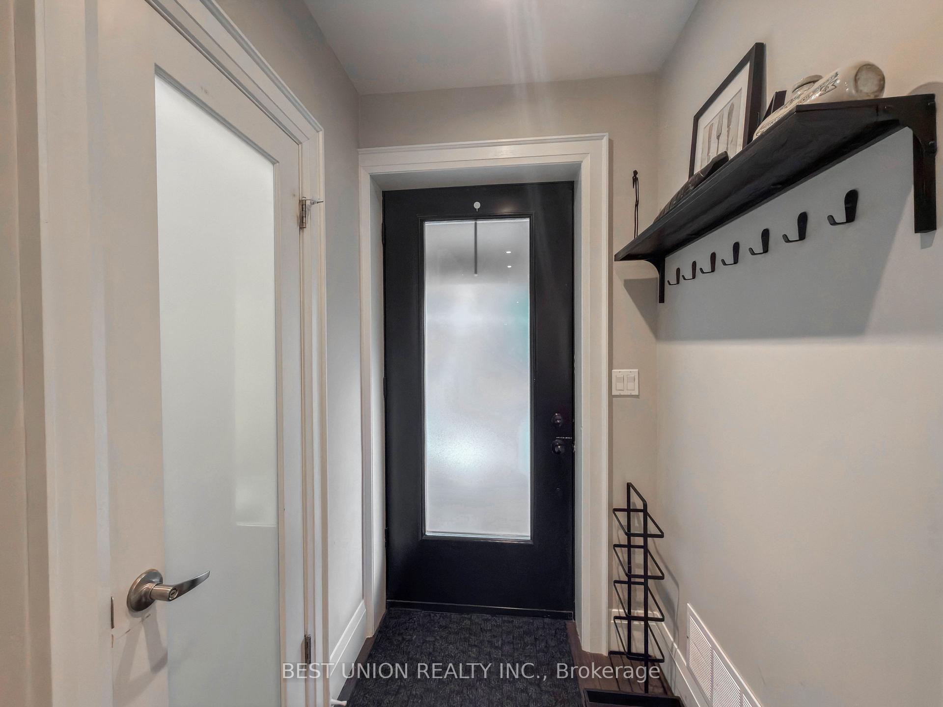 Photo 3 of 34 Maxwell Avenue, Toronto, Yonge-Eglinton — HOMEH