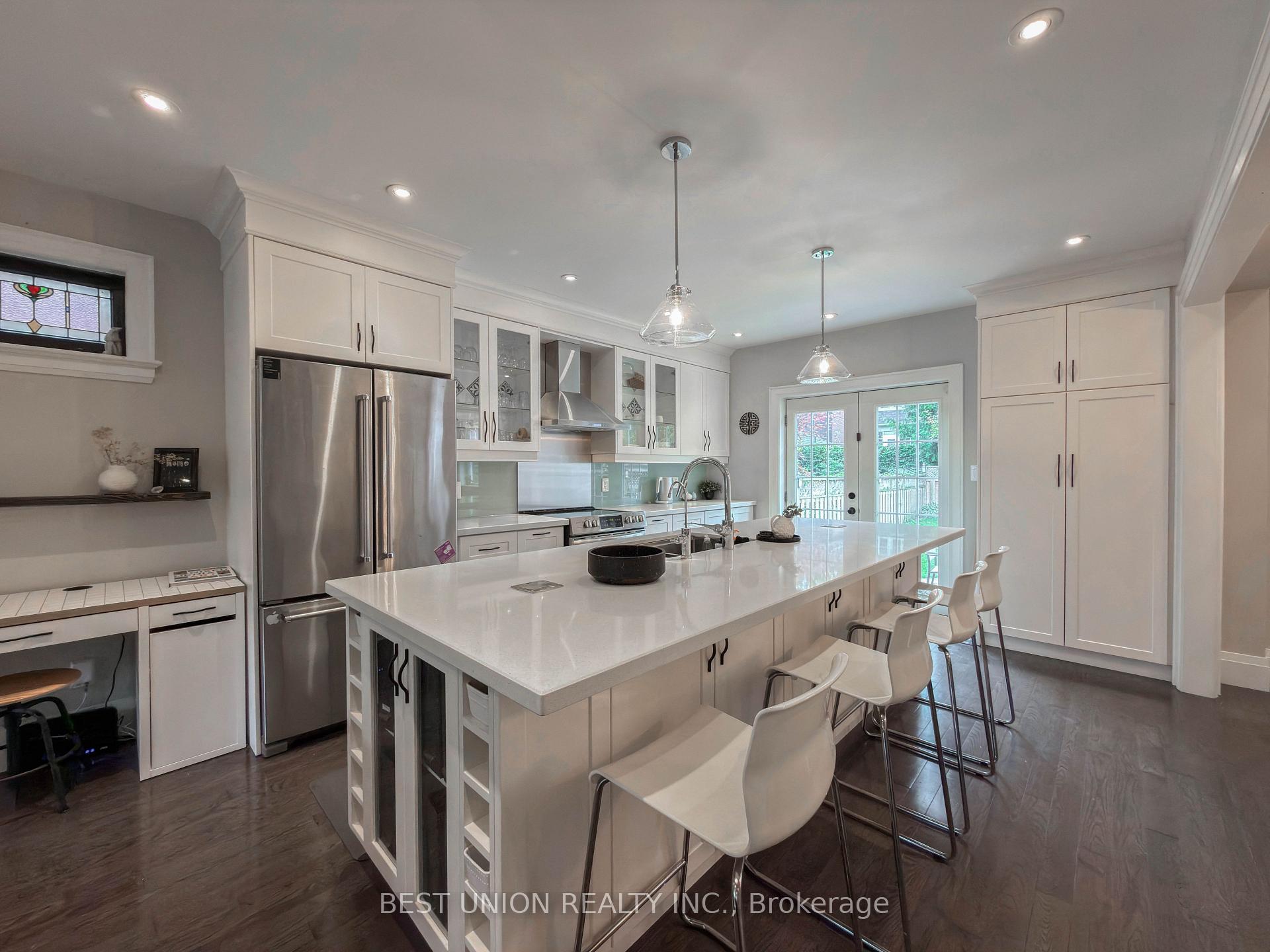 Photo 7 of 34 Maxwell Avenue, Toronto, Yonge-Eglinton — HOMEH