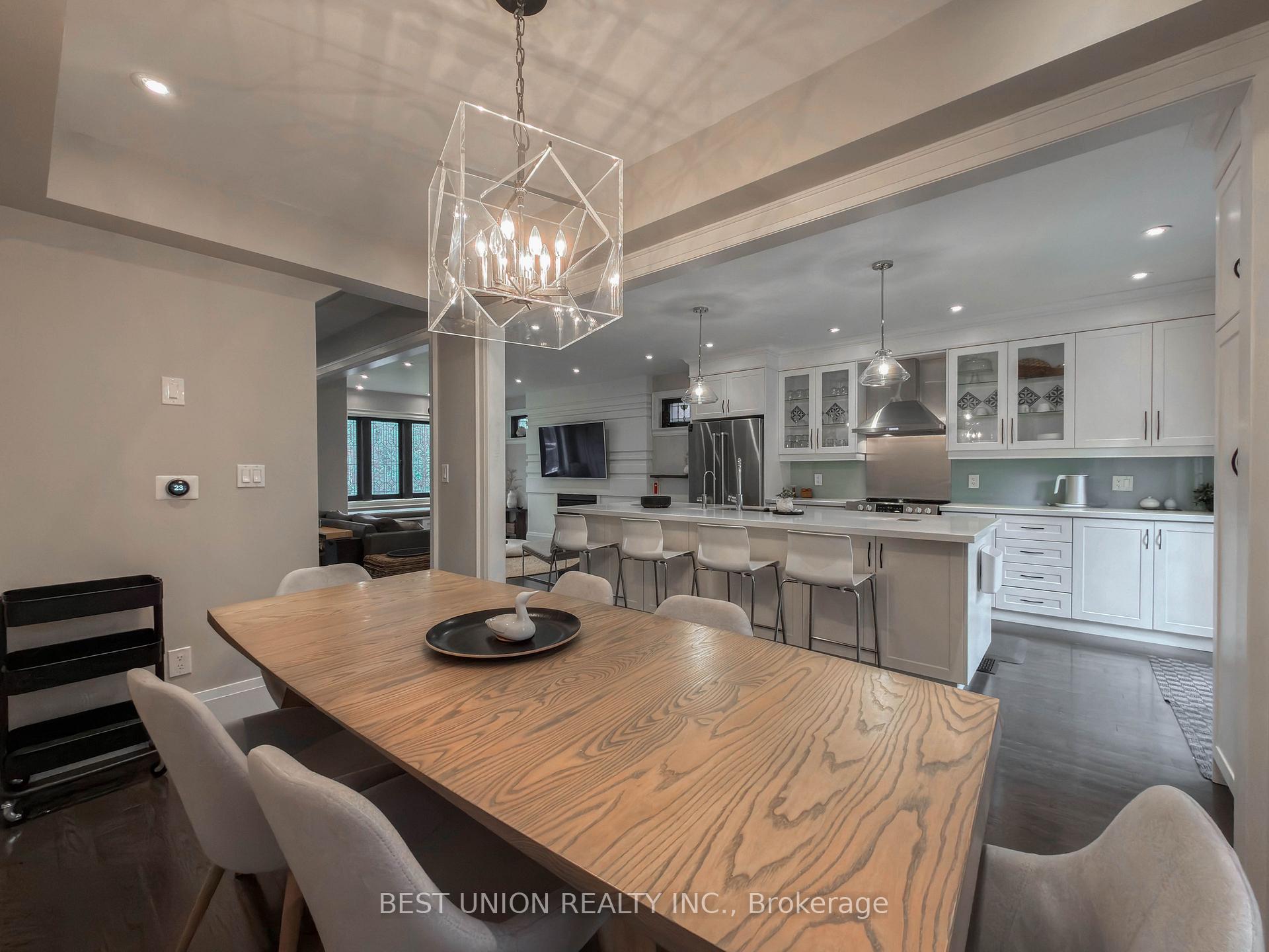 Photo 10 of 34 Maxwell Avenue, Toronto, Yonge-Eglinton — HOMEH