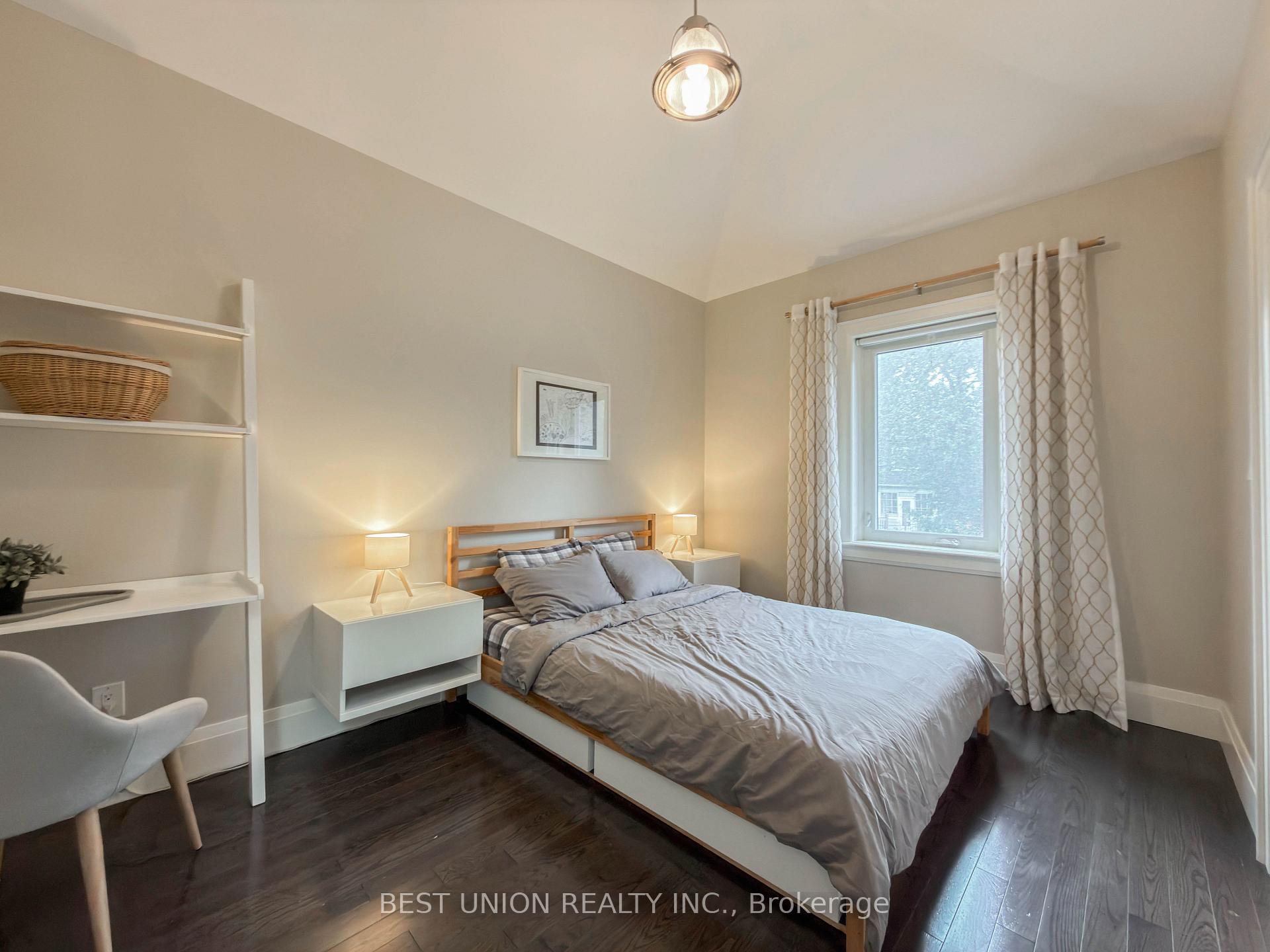 Photo 20 of 34 Maxwell Avenue, Toronto, Yonge-Eglinton — HOMEH