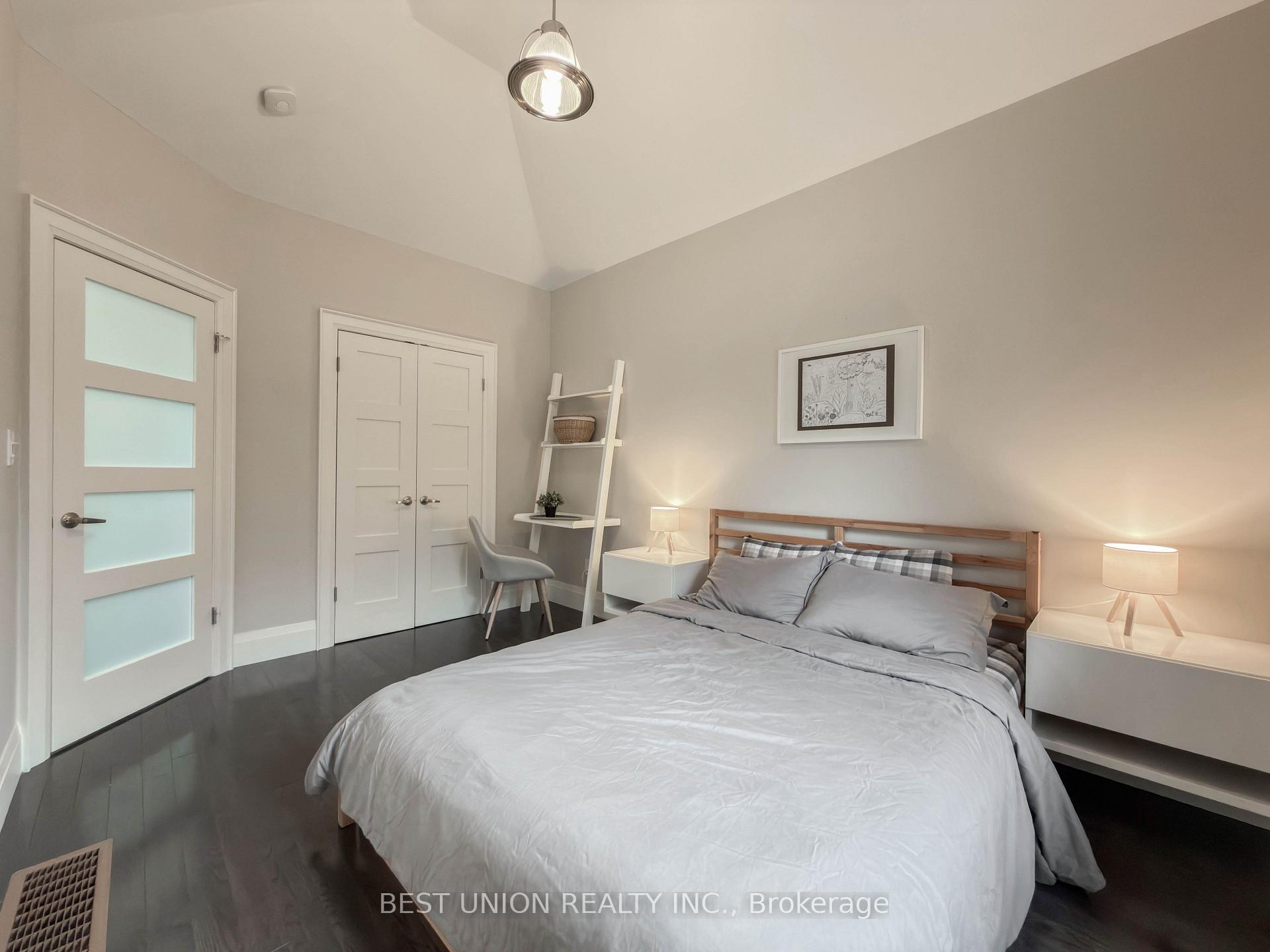 Photo 22 of 34 Maxwell Avenue, Toronto, Yonge-Eglinton — HOMEH