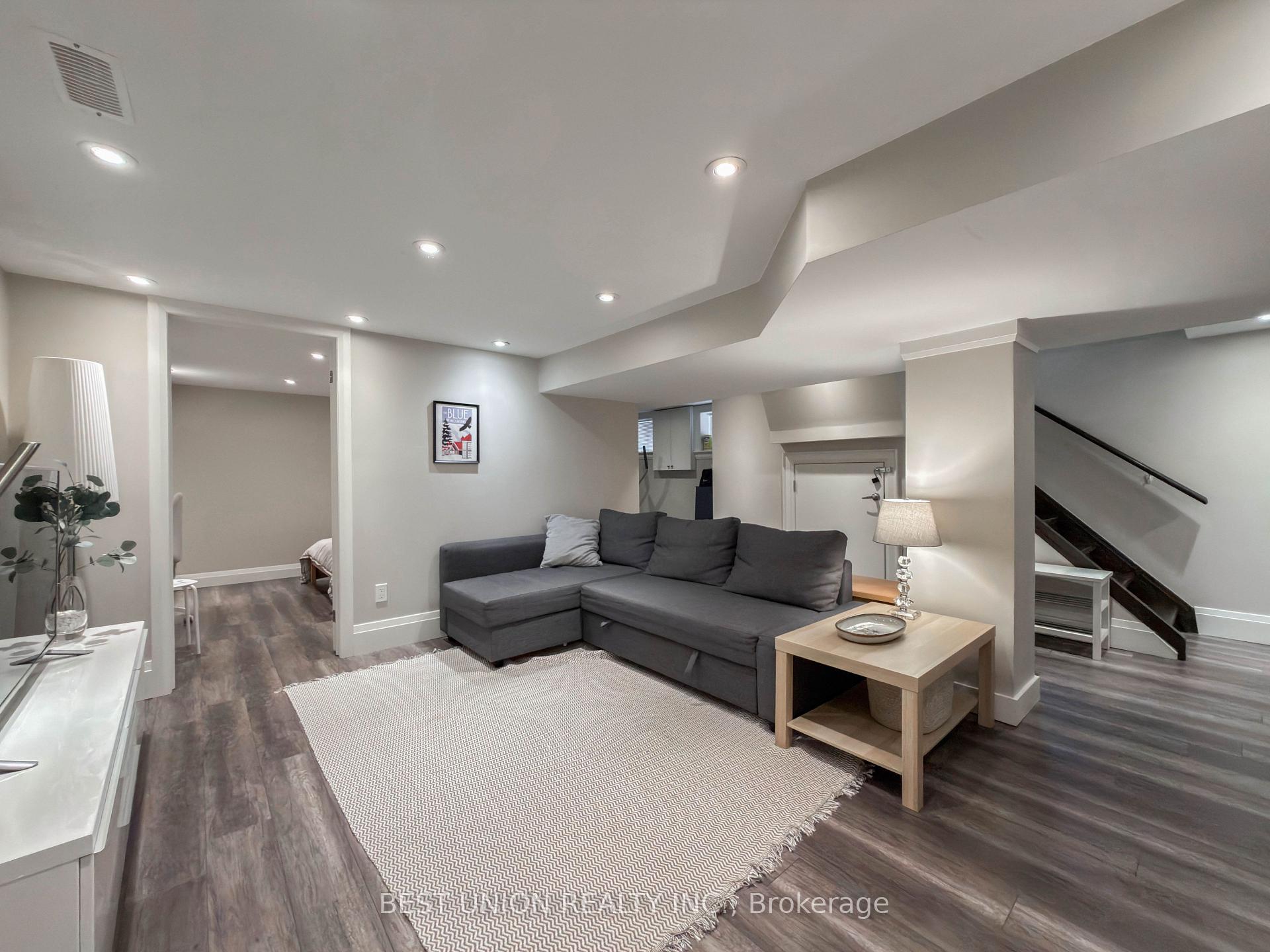 Photo 35 of 34 Maxwell Avenue, Toronto, Yonge-Eglinton — HOMEH