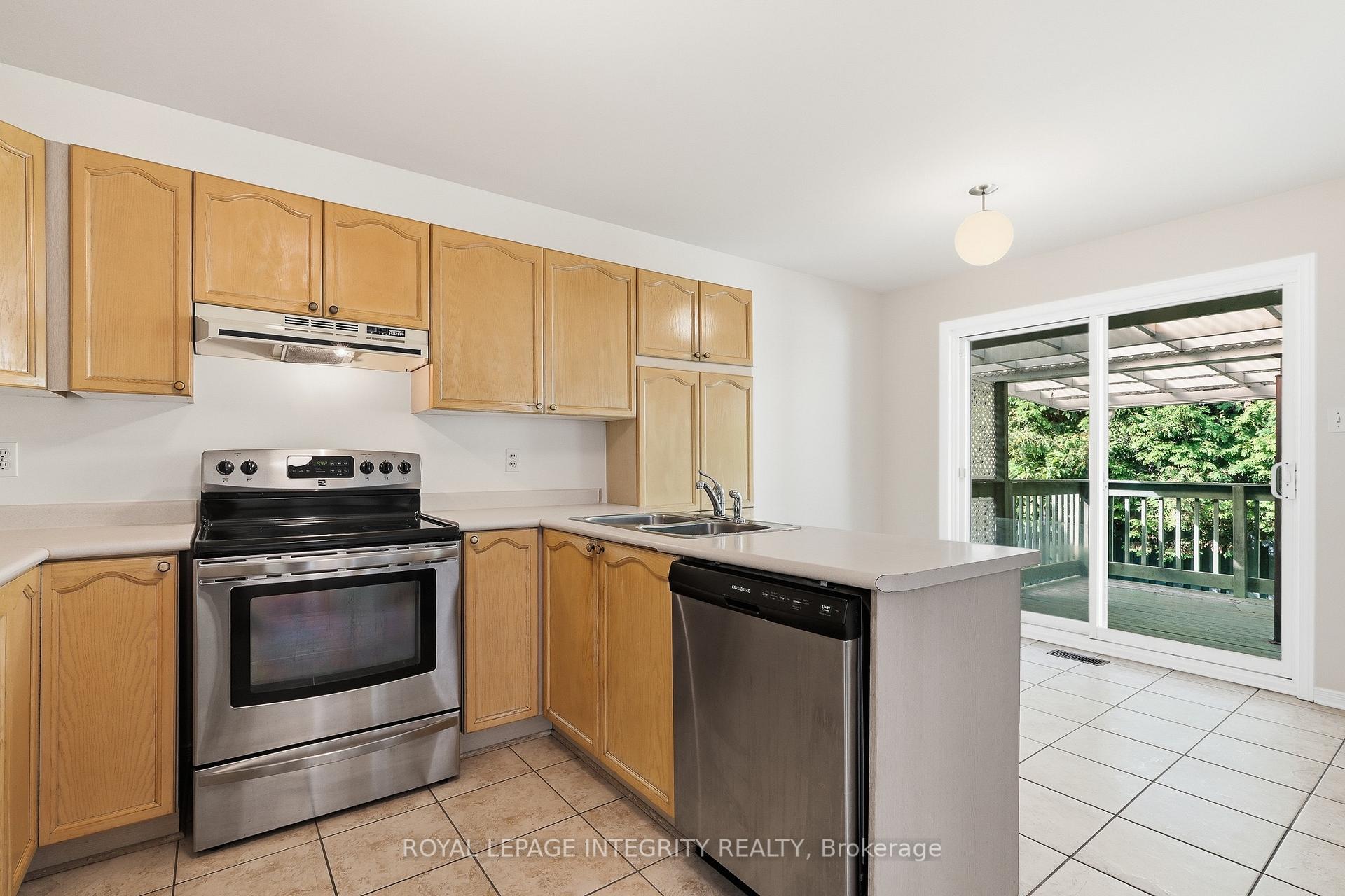 Photo 17 of 6536 Tooney Drive, Ottawa, Orleans/Sunridge — HOMEH