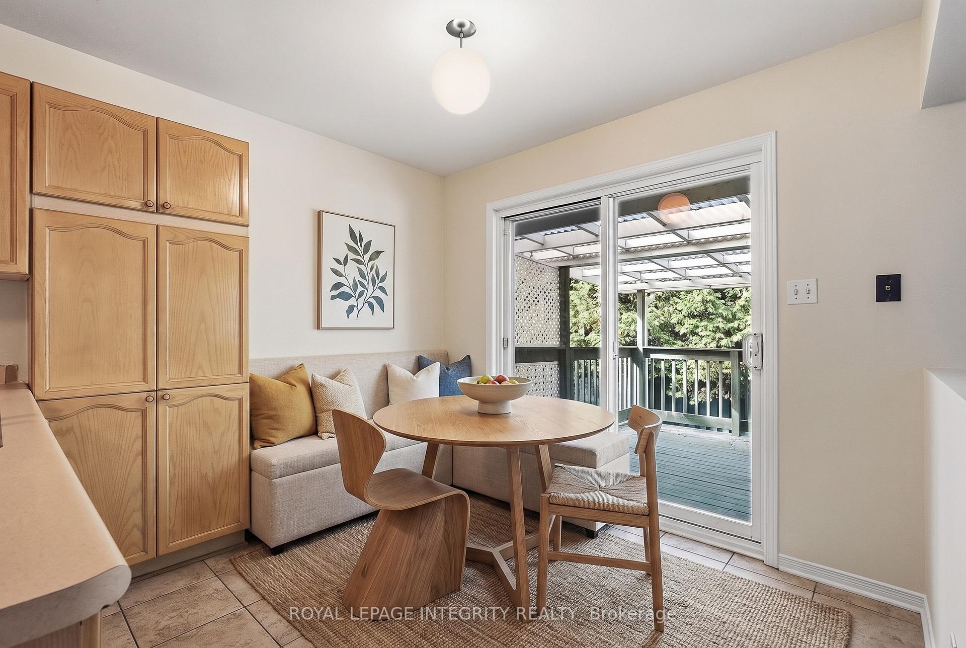 Photo 22 of 6536 Tooney Drive, Ottawa, Orleans/Sunridge — HOMEH