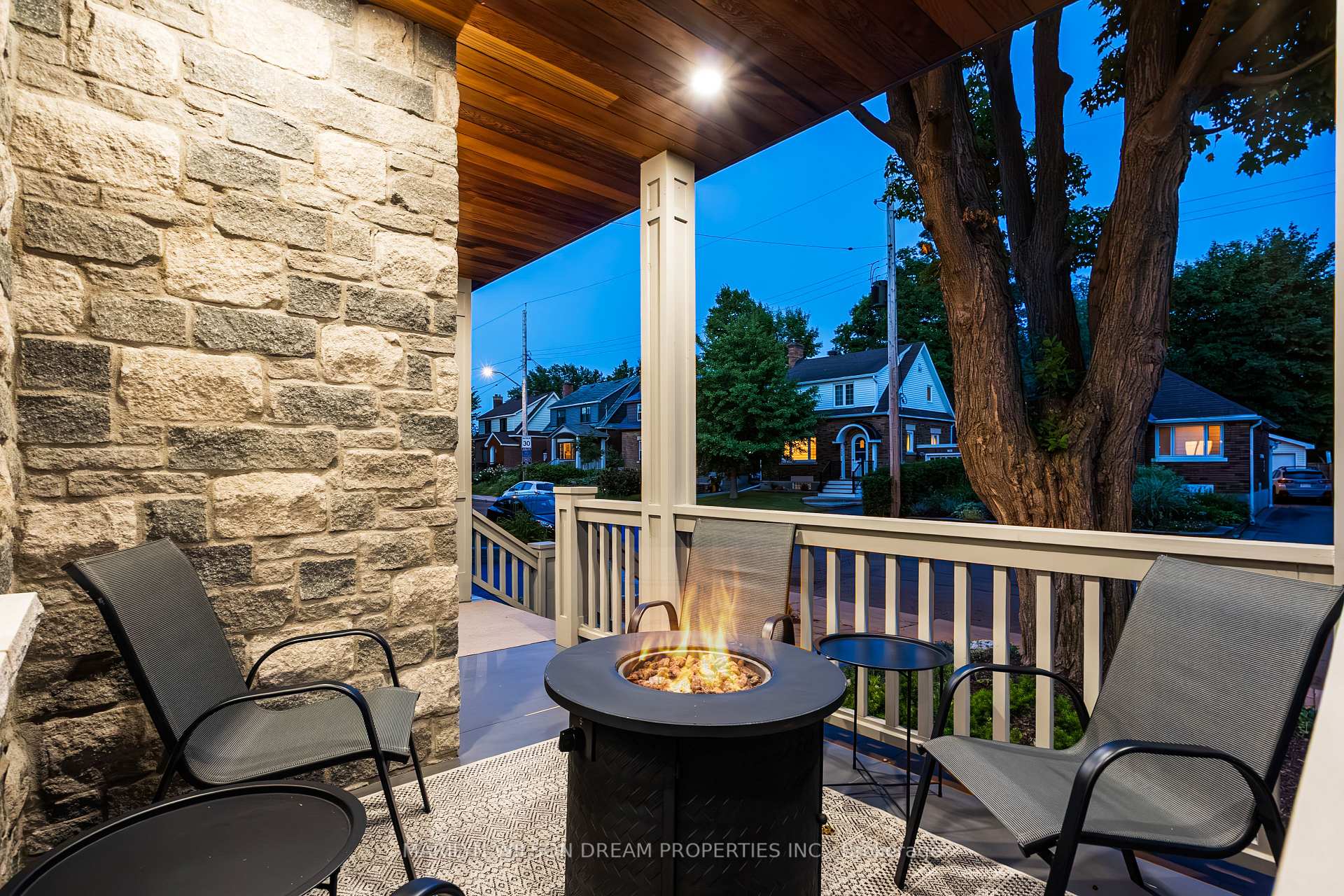 Photo 2 of 123 Mason Terrace, Ottawa, Ottawa East — HOMEH