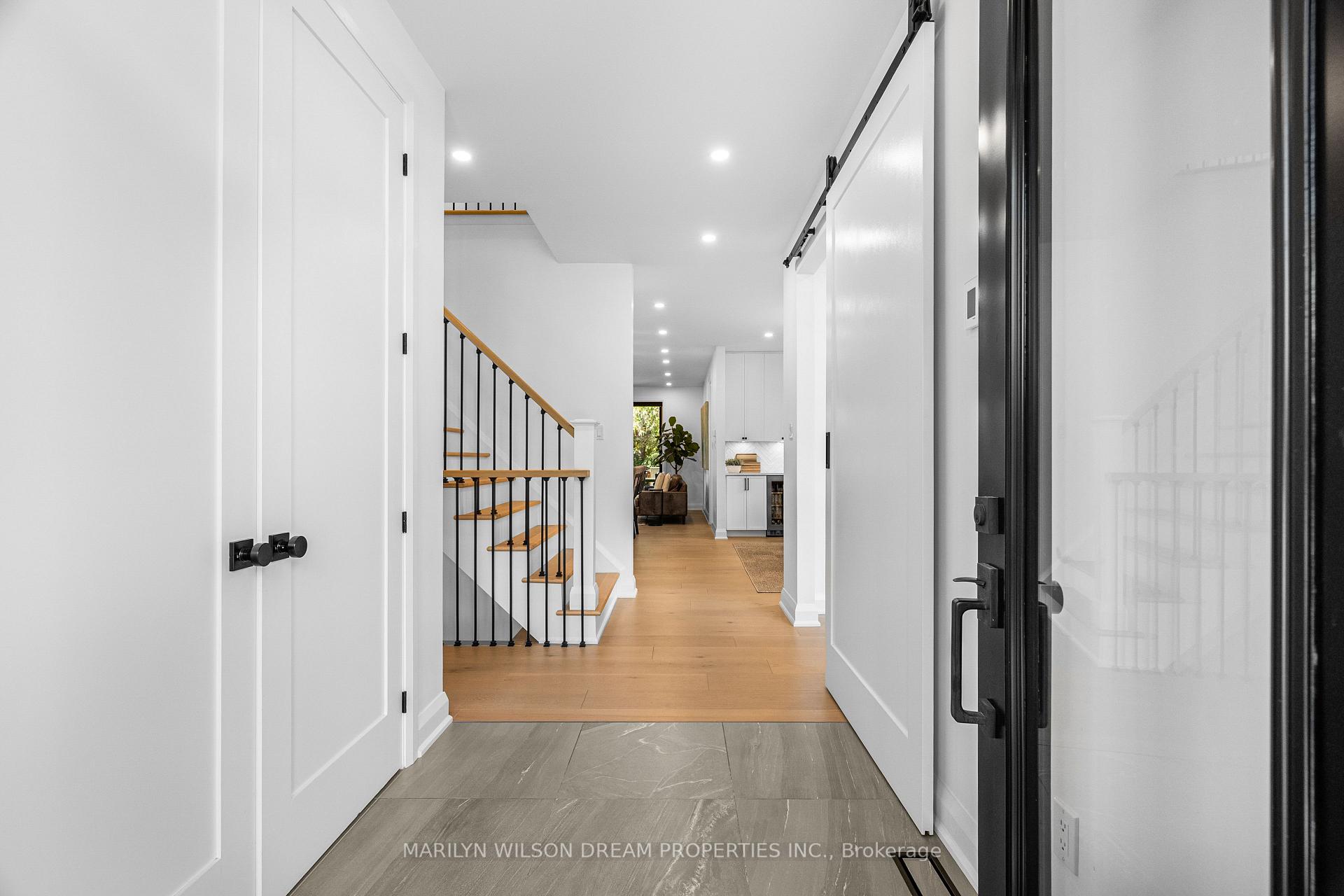 Photo 3 of 123 Mason Terrace, Ottawa, Ottawa East — HOMEH