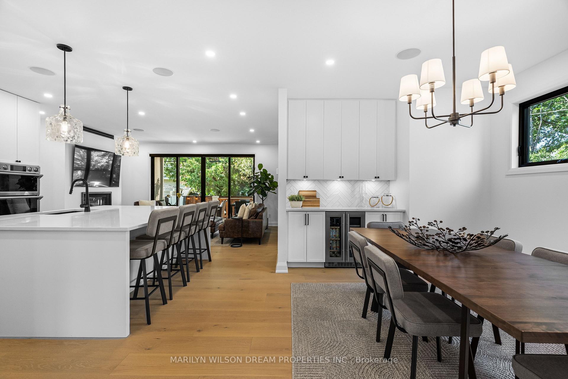 Photo 5 of 123 Mason Terrace, Ottawa, Ottawa East — HOMEH