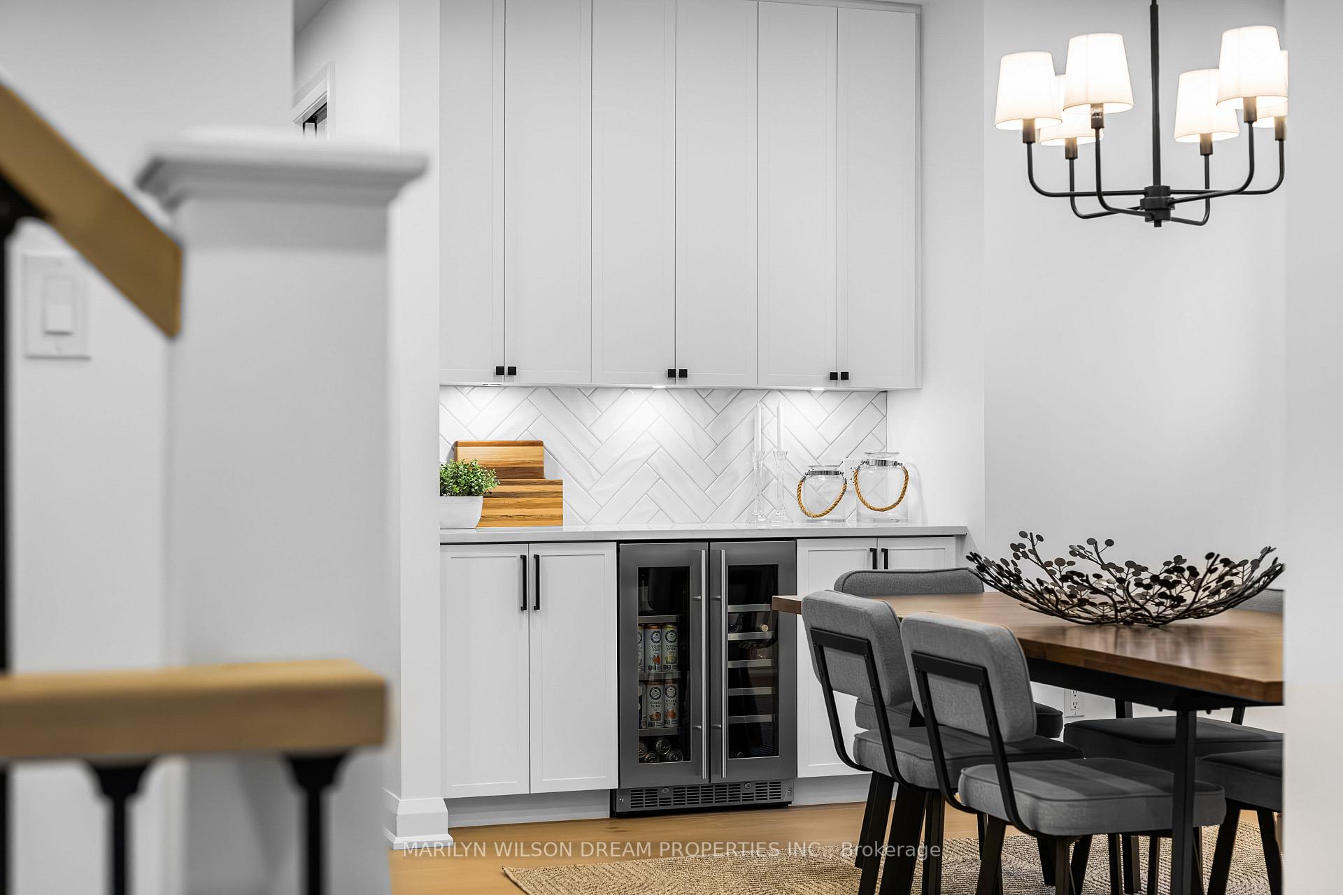 Photo 6 of 123 Mason Terrace, Ottawa, Ottawa East — HOMEH