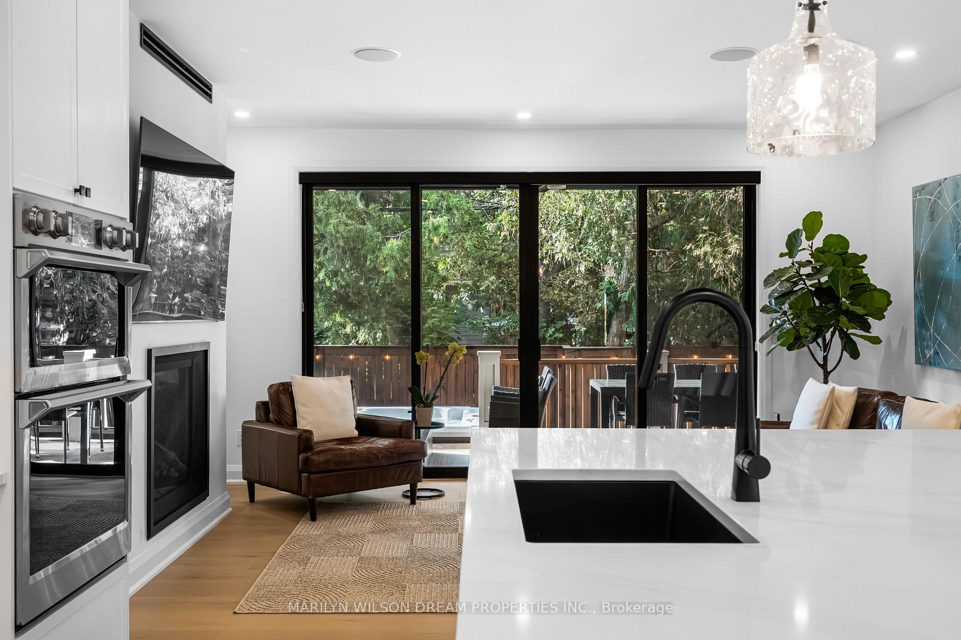 Photo 15 of 123 Mason Terrace, Ottawa, Ottawa East — HOMEH