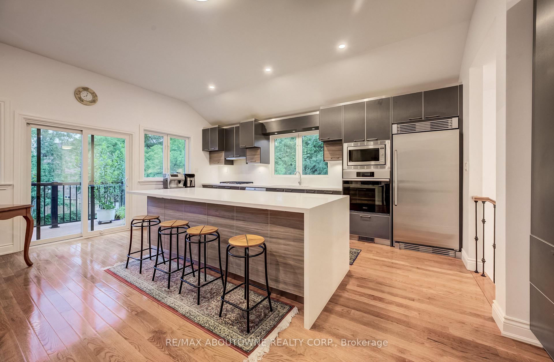 Photo 14 of 3091 Parkerhill Road, Mississauga, Cooksville — HOMEH