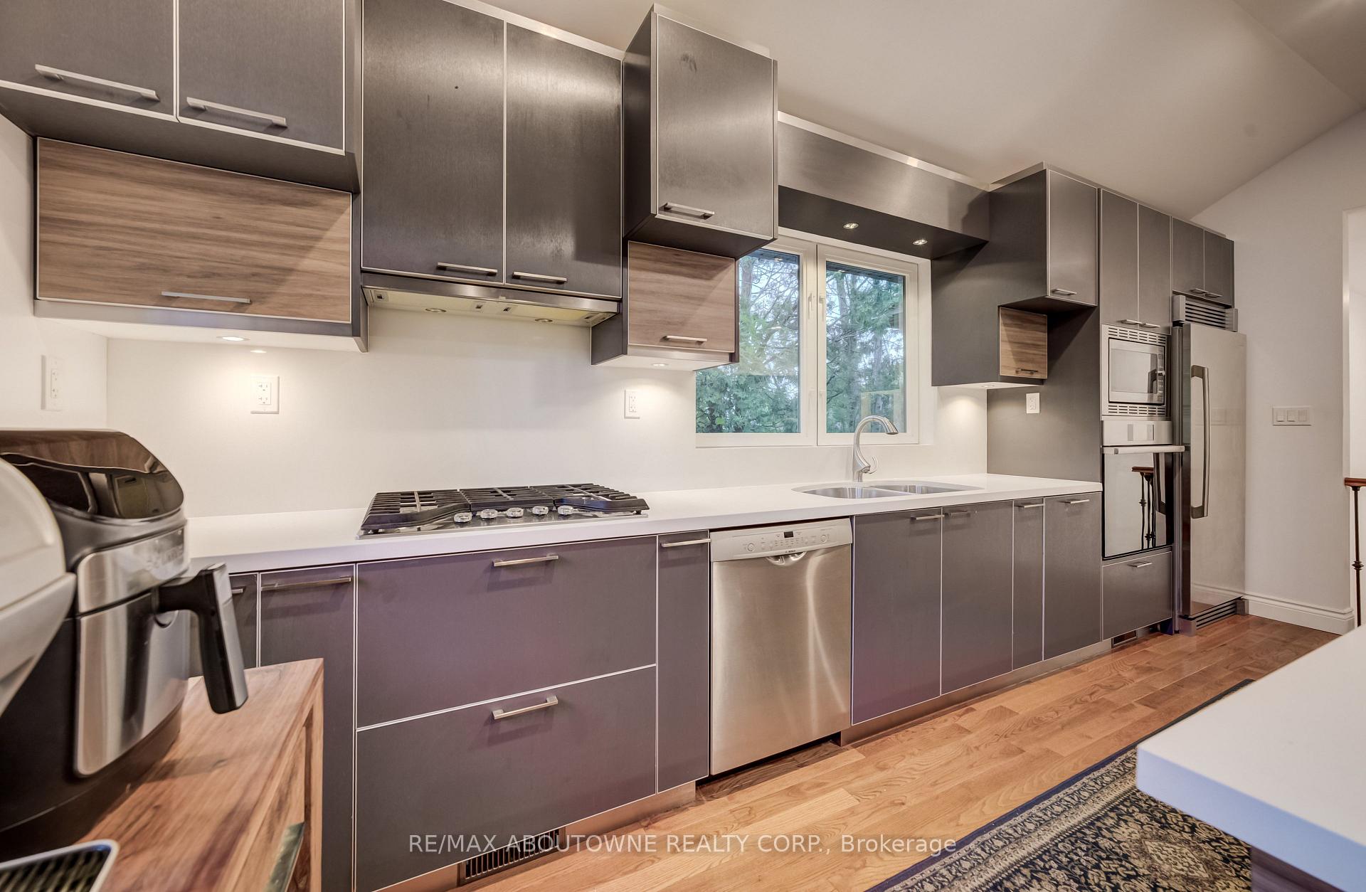 Photo 17 of 3091 Parkerhill Road, Mississauga, Cooksville — HOMEH