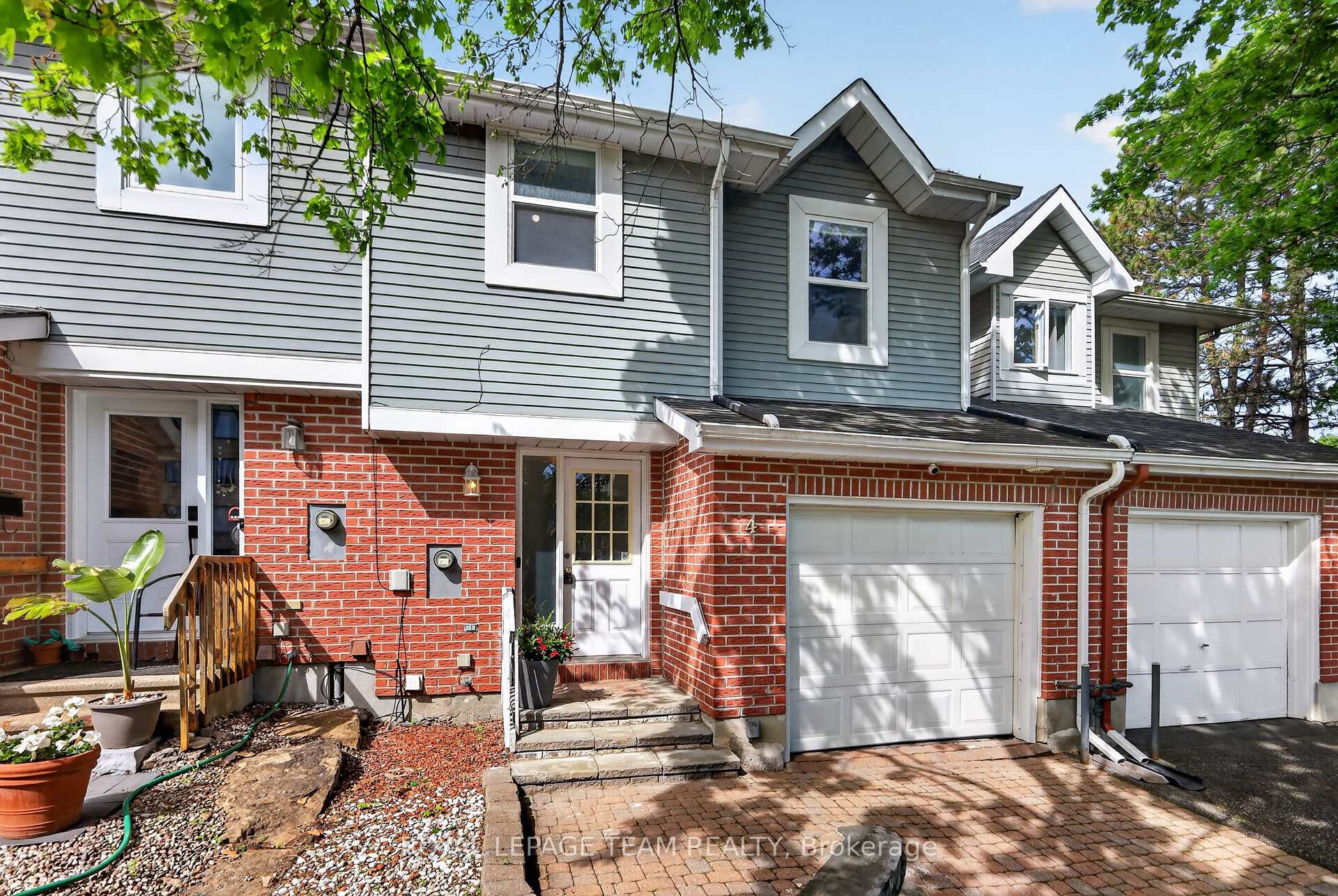 Photo 3 of 4 Mill Hill Road, Ottawa, Westcliffe Estates — HOMEH