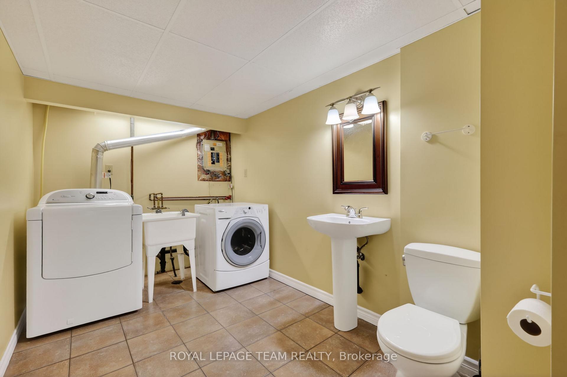 Photo 27 of 4 Mill Hill Road, Ottawa, Westcliffe Estates — HOMEH