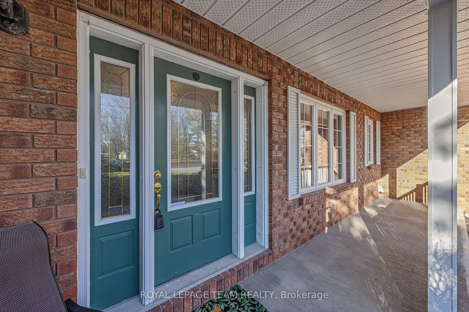 Photo 4 of 6543 Wheatfield Crescent, Ottawa, Greely — HOMEH