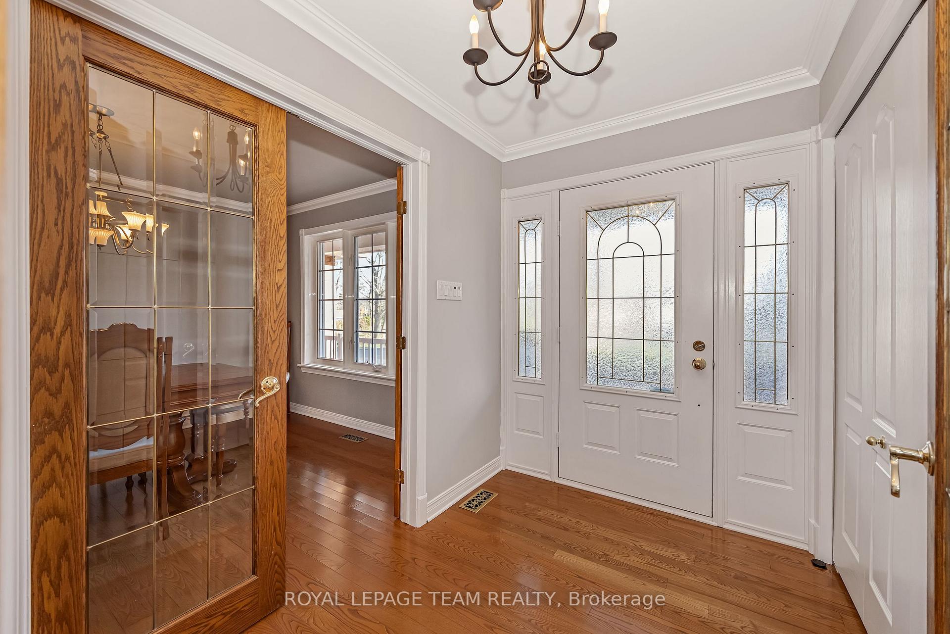 Photo 5 of 6543 Wheatfield Crescent, Ottawa, Greely — HOMEH