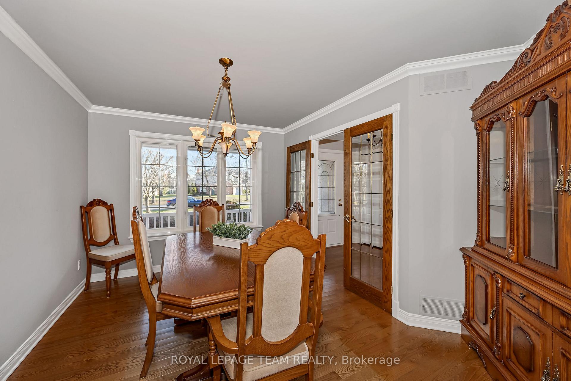 Photo 8 of 6543 Wheatfield Crescent, Ottawa, Greely — HOMEH