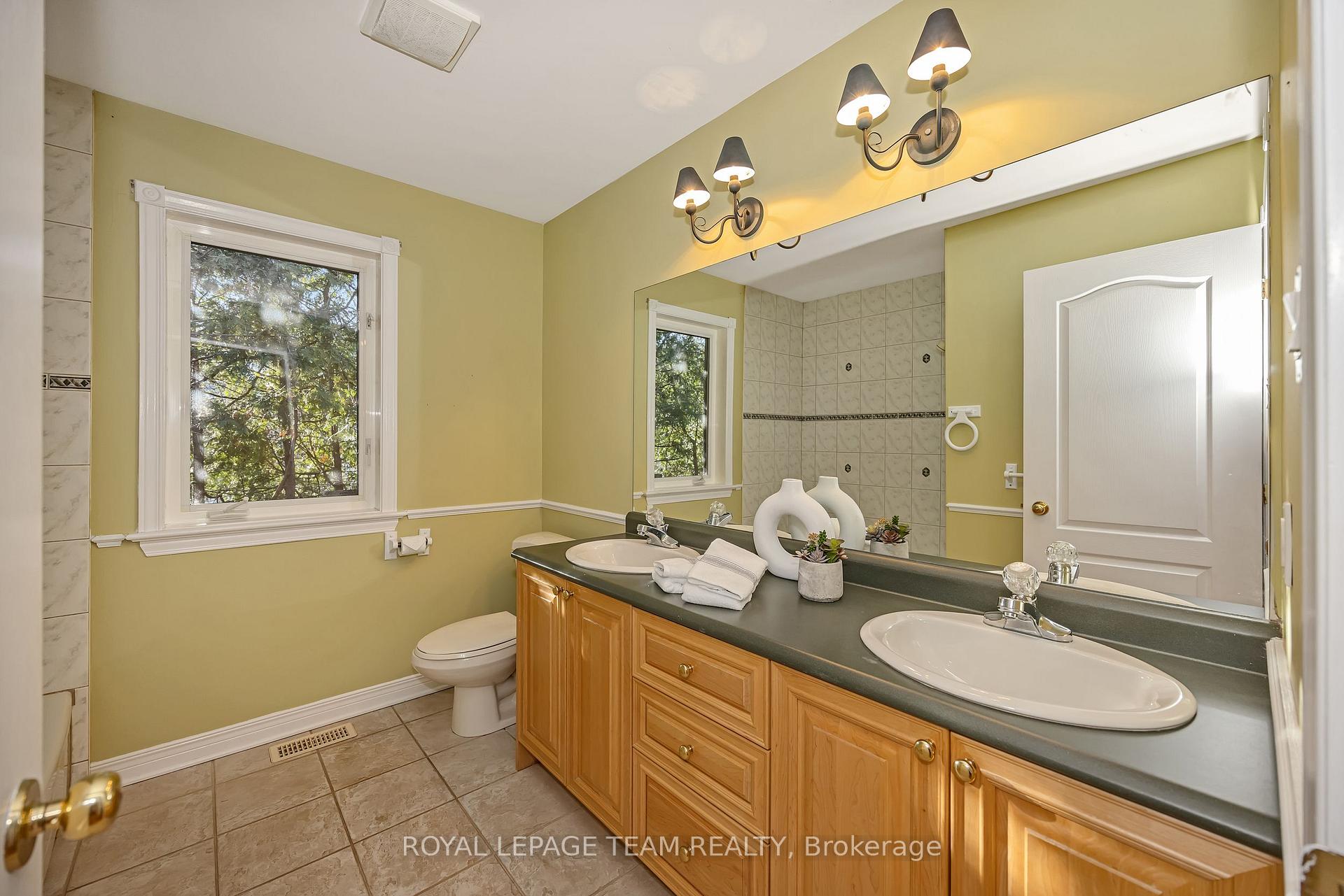 Photo 20 of 6543 Wheatfield Crescent, Ottawa, Greely — HOMEH