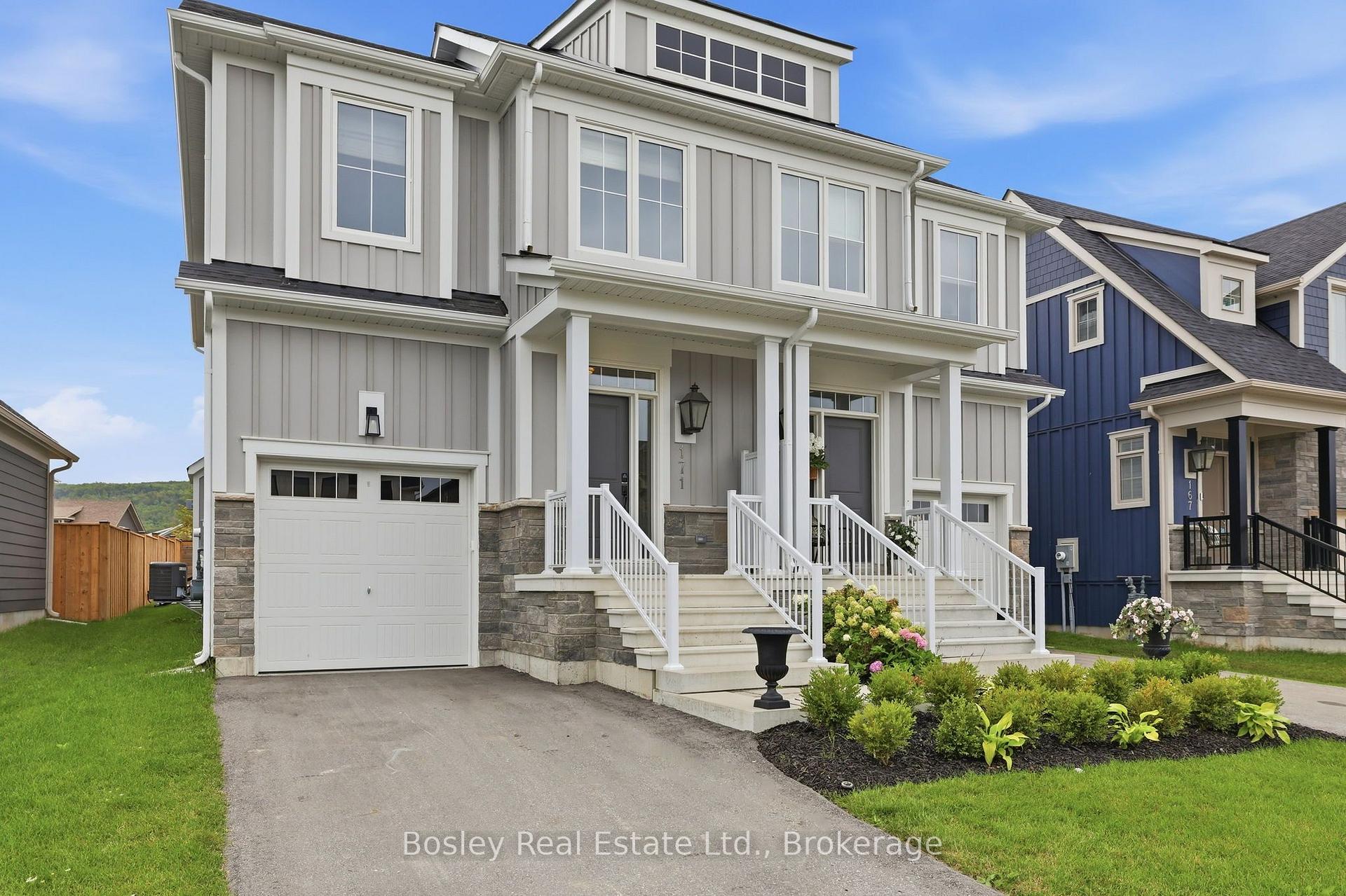 Photo 2 of 171 Sugar Maple Street, Blue Mountains — HOMEH