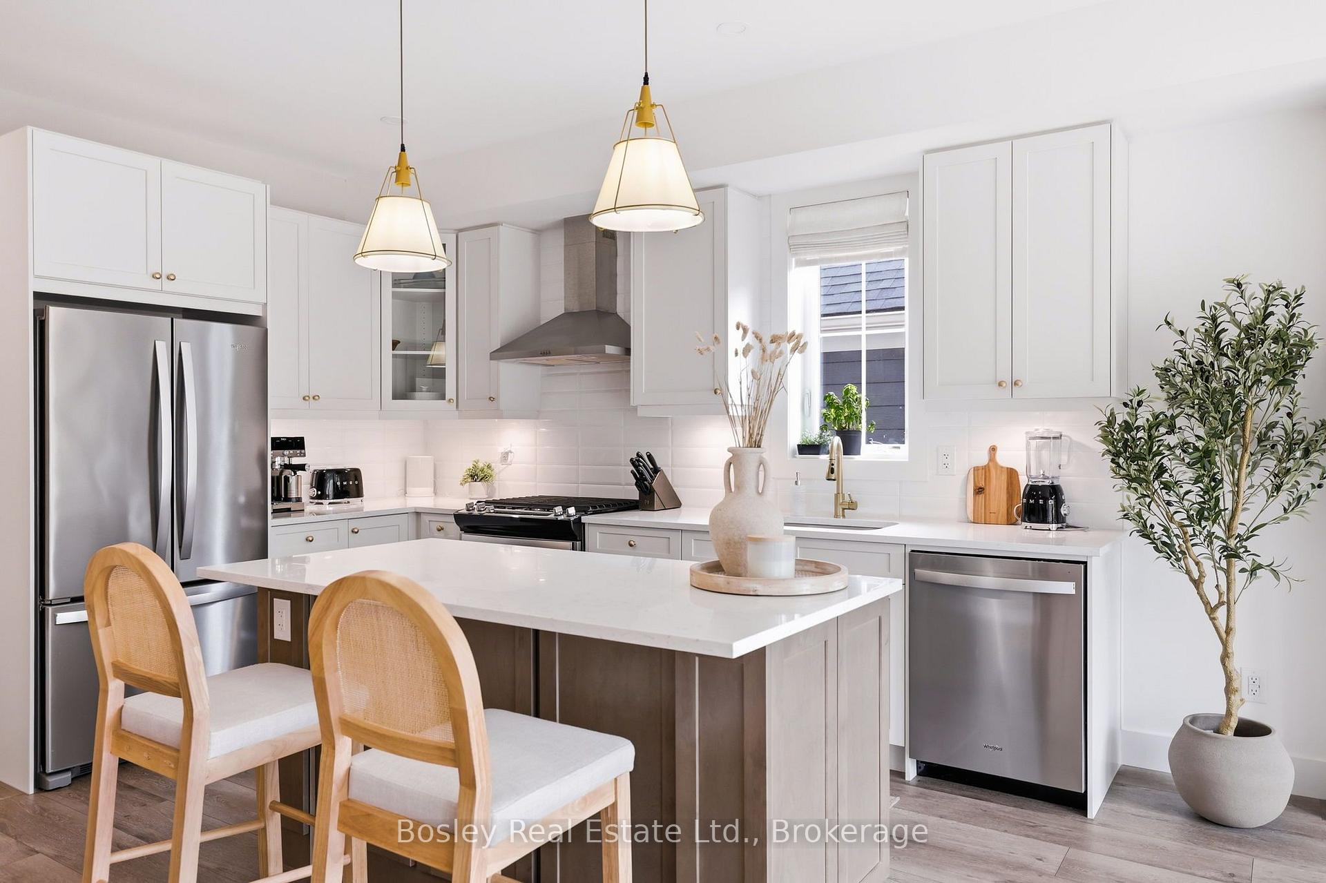 Photo 14 of 171 Sugar Maple Street, Blue Mountains — HOMEH