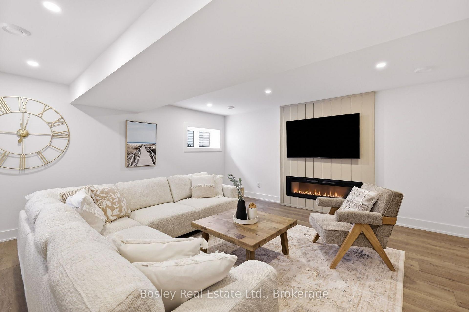 Photo 36 of 171 Sugar Maple Street, Blue Mountains — HOMEH