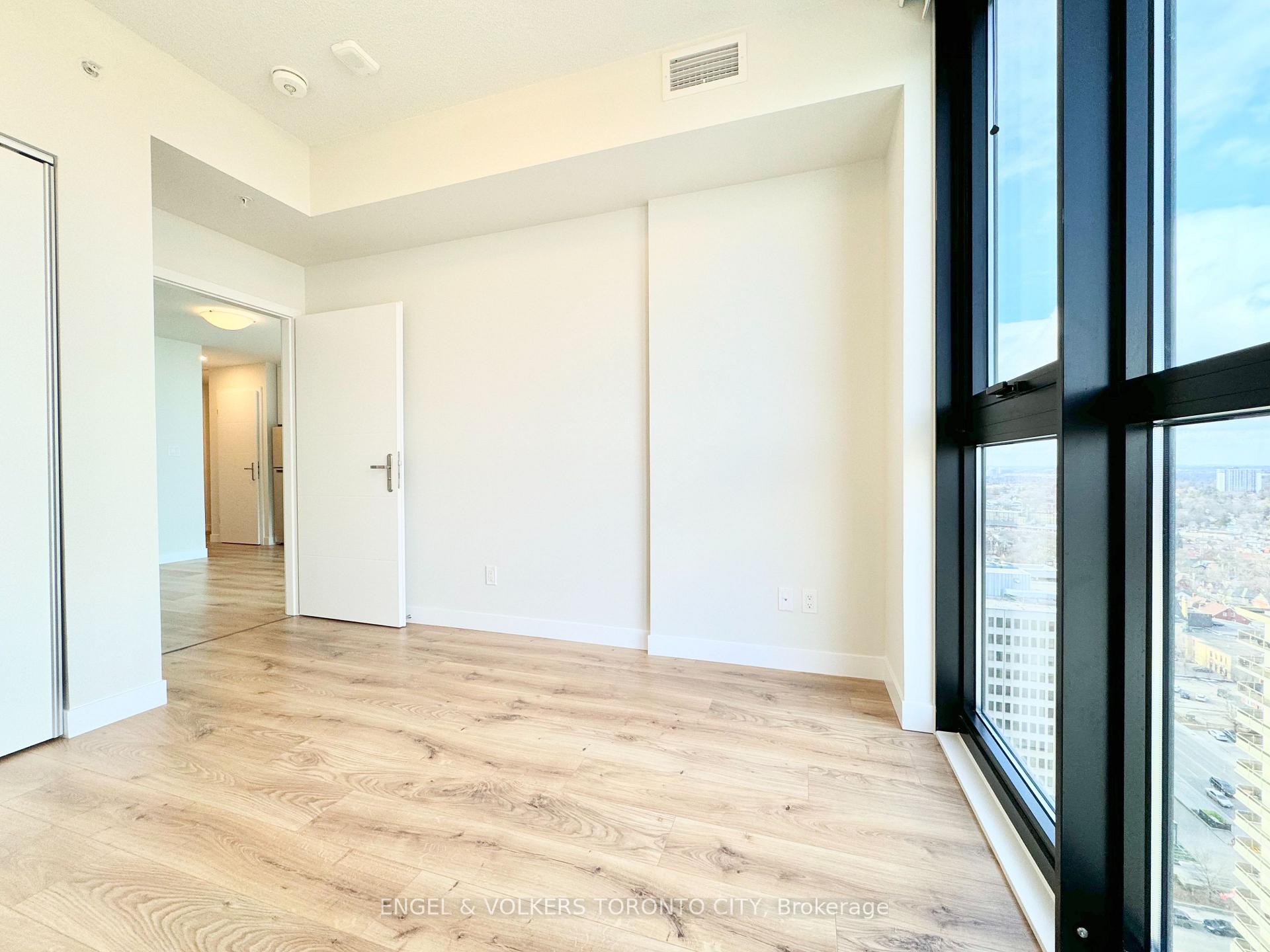 Photo 8 of Unit 2605, 60 Frederick Street, Kitchener, Civic Centre — HOMEH