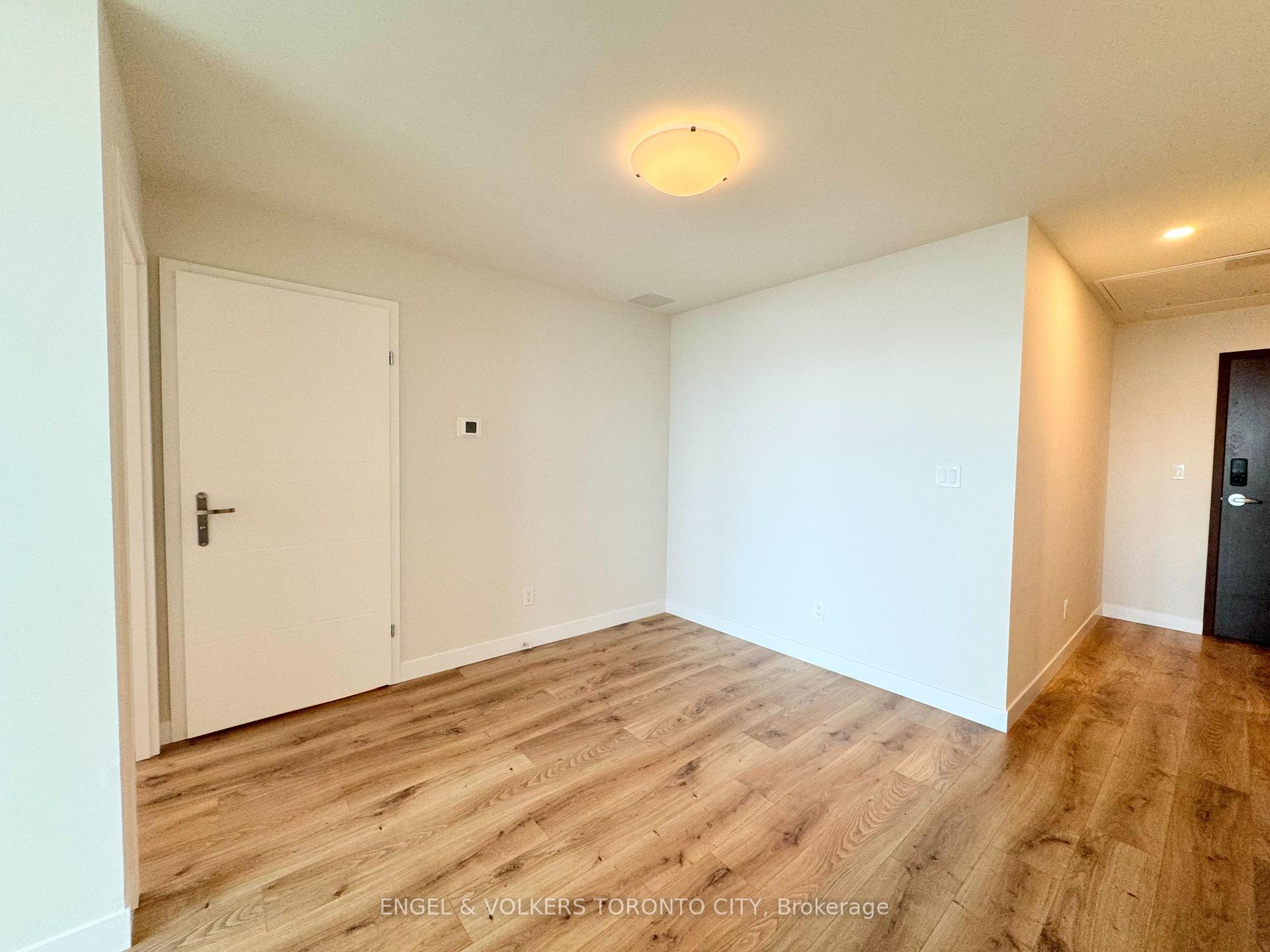 Photo 17 of Unit 2605, 60 Frederick Street, Kitchener, Civic Centre — HOMEH
