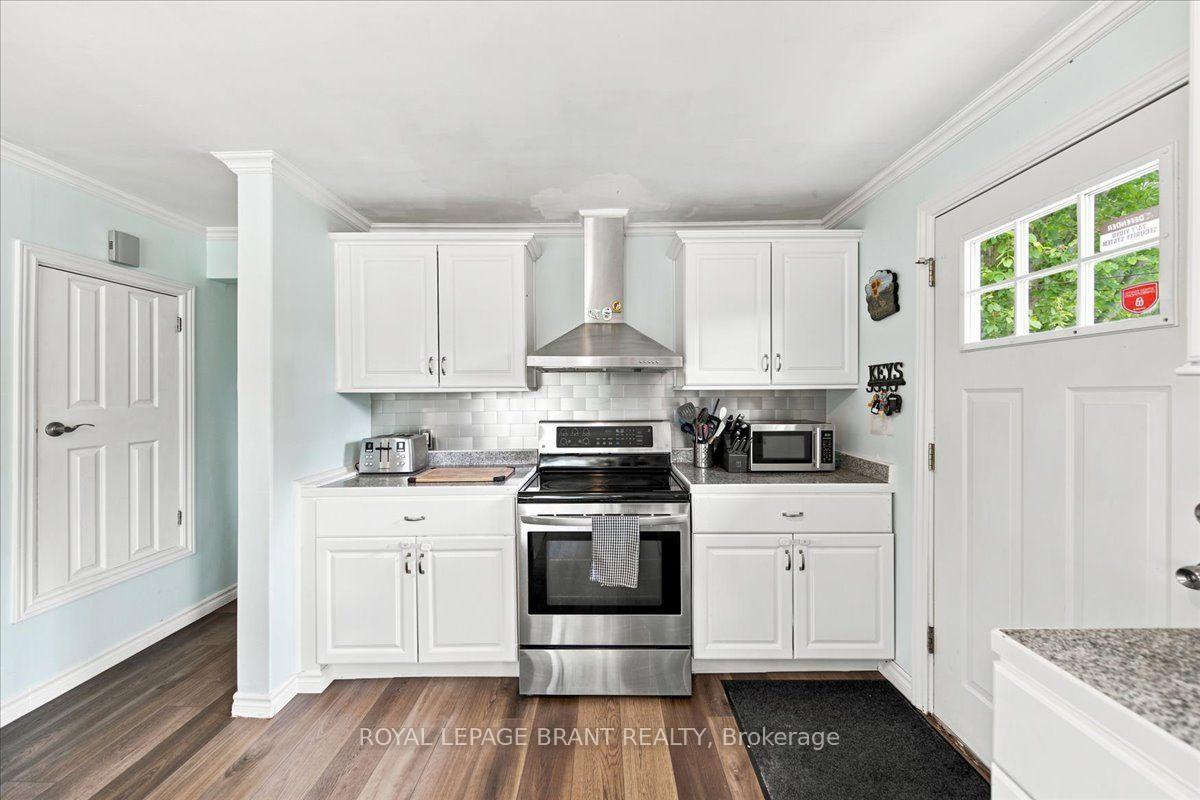 Photo 12 of 12 Tillson Street, Tillsonburg — HOMEH