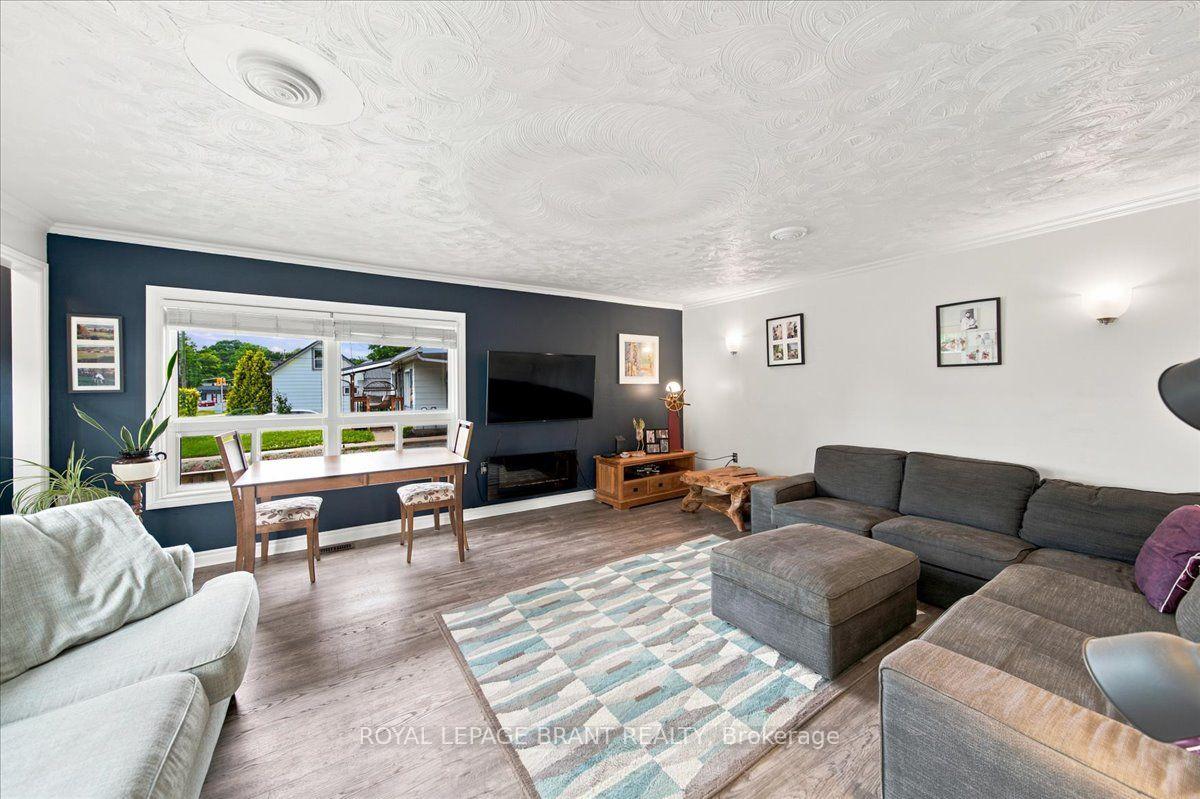 Photo 13 of 12 Tillson Street, Tillsonburg — HOMEH