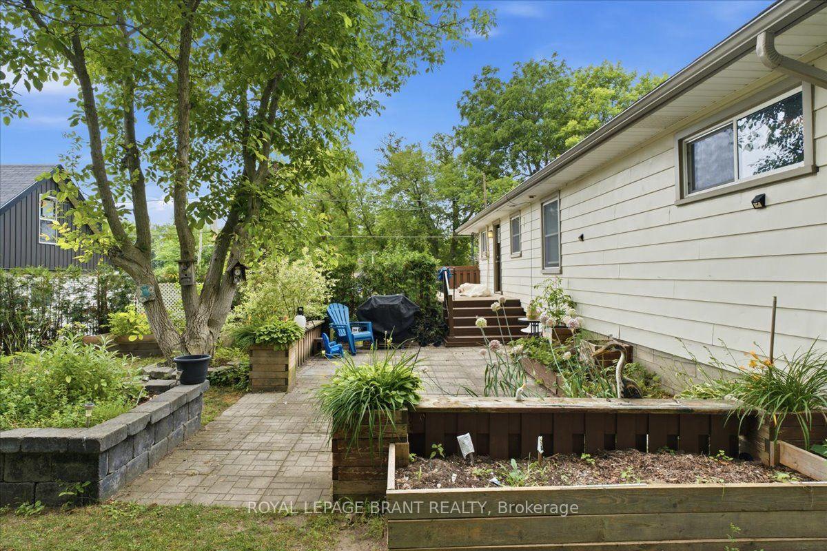 Photo 32 of 12 Tillson Street, Tillsonburg — HOMEH